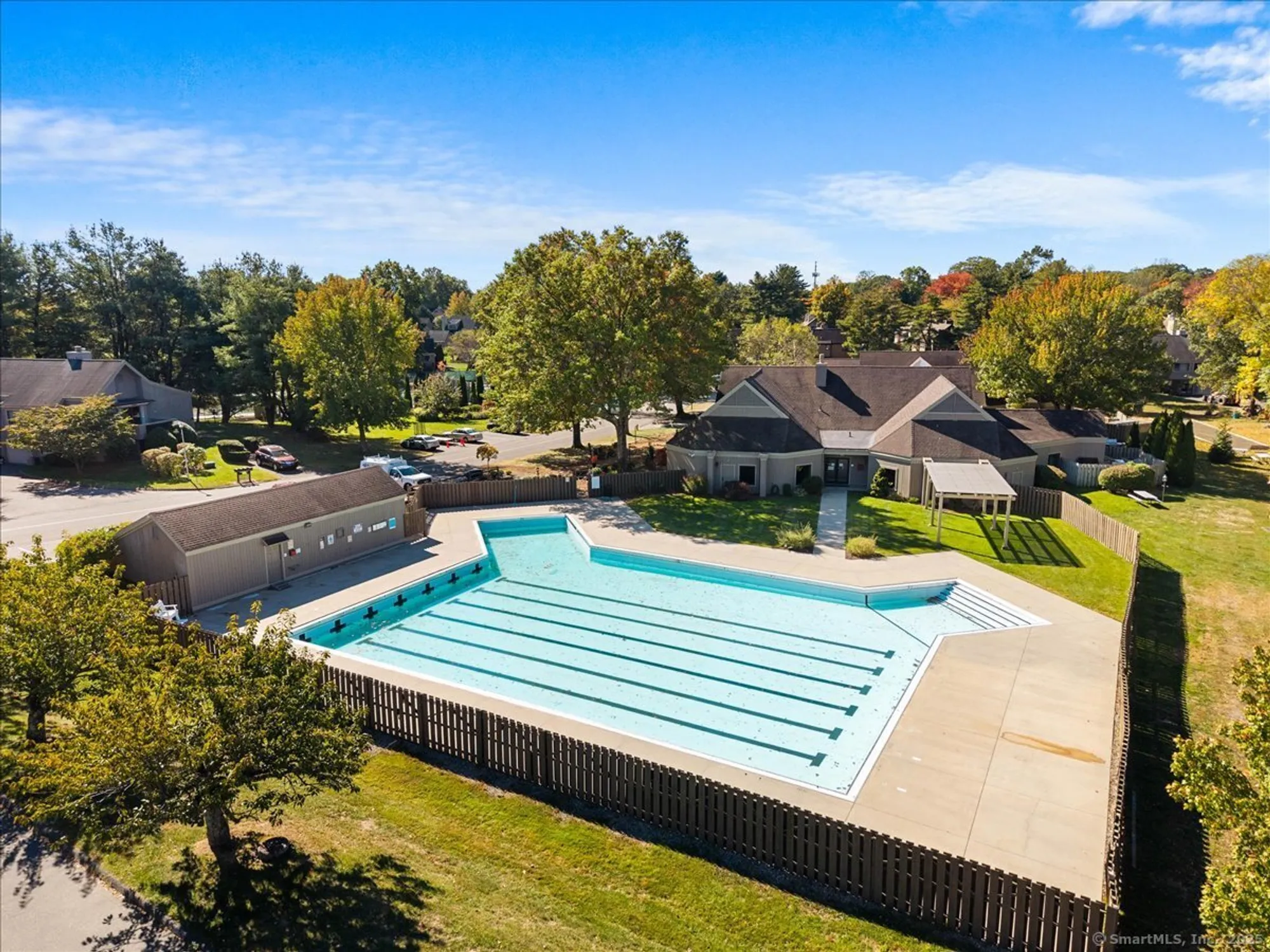 Property Slideshow image 31 of 35 | 543 north trl b, Stratford, CT, 06614