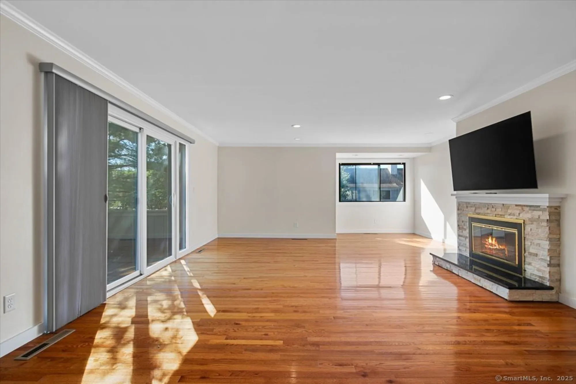 Property Slideshow image 7 of 35 | 543 north trl b, Stratford, CT, 06614