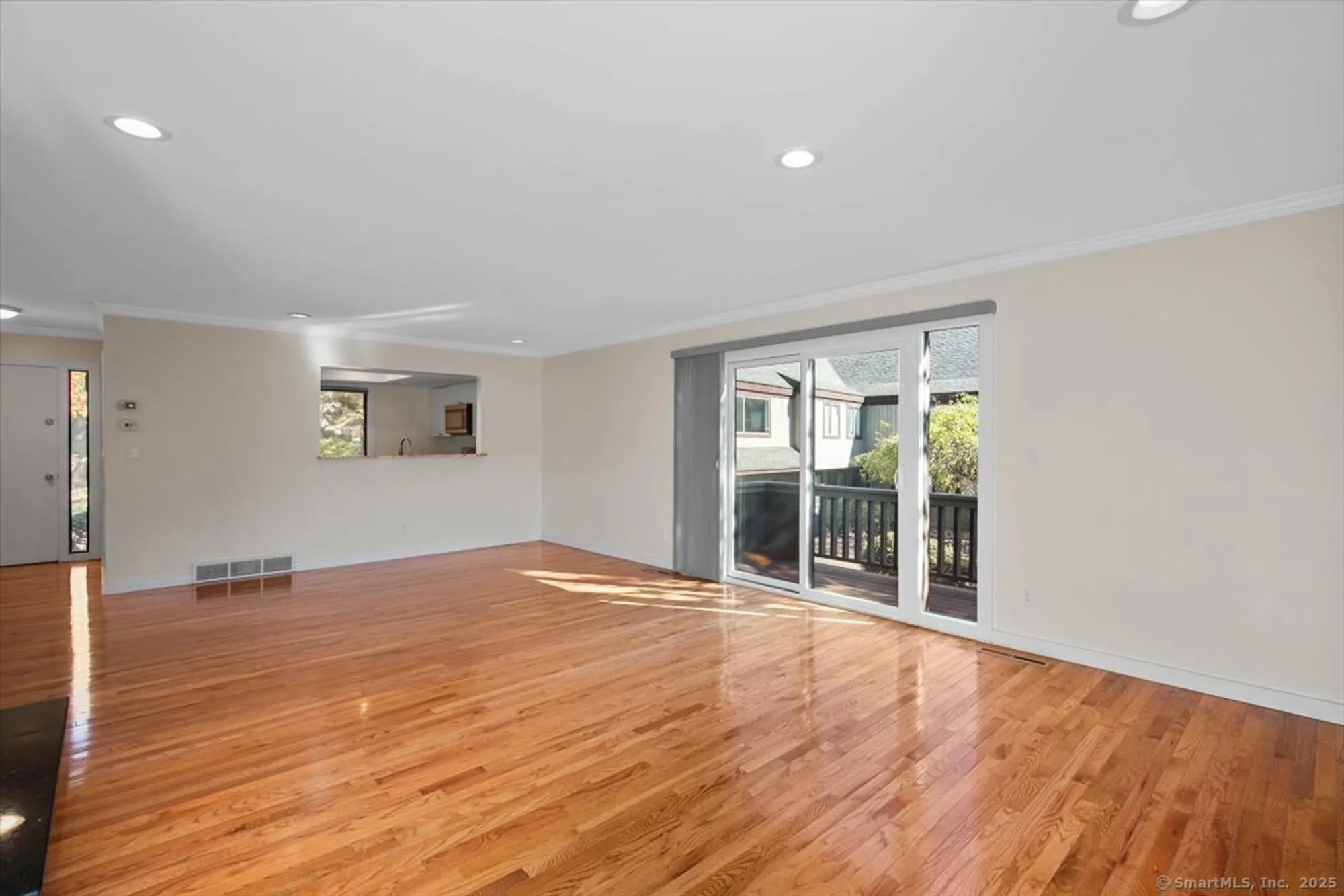 Property Slideshow image 8 of 35 | 543 north trl b, Stratford, CT, 06614