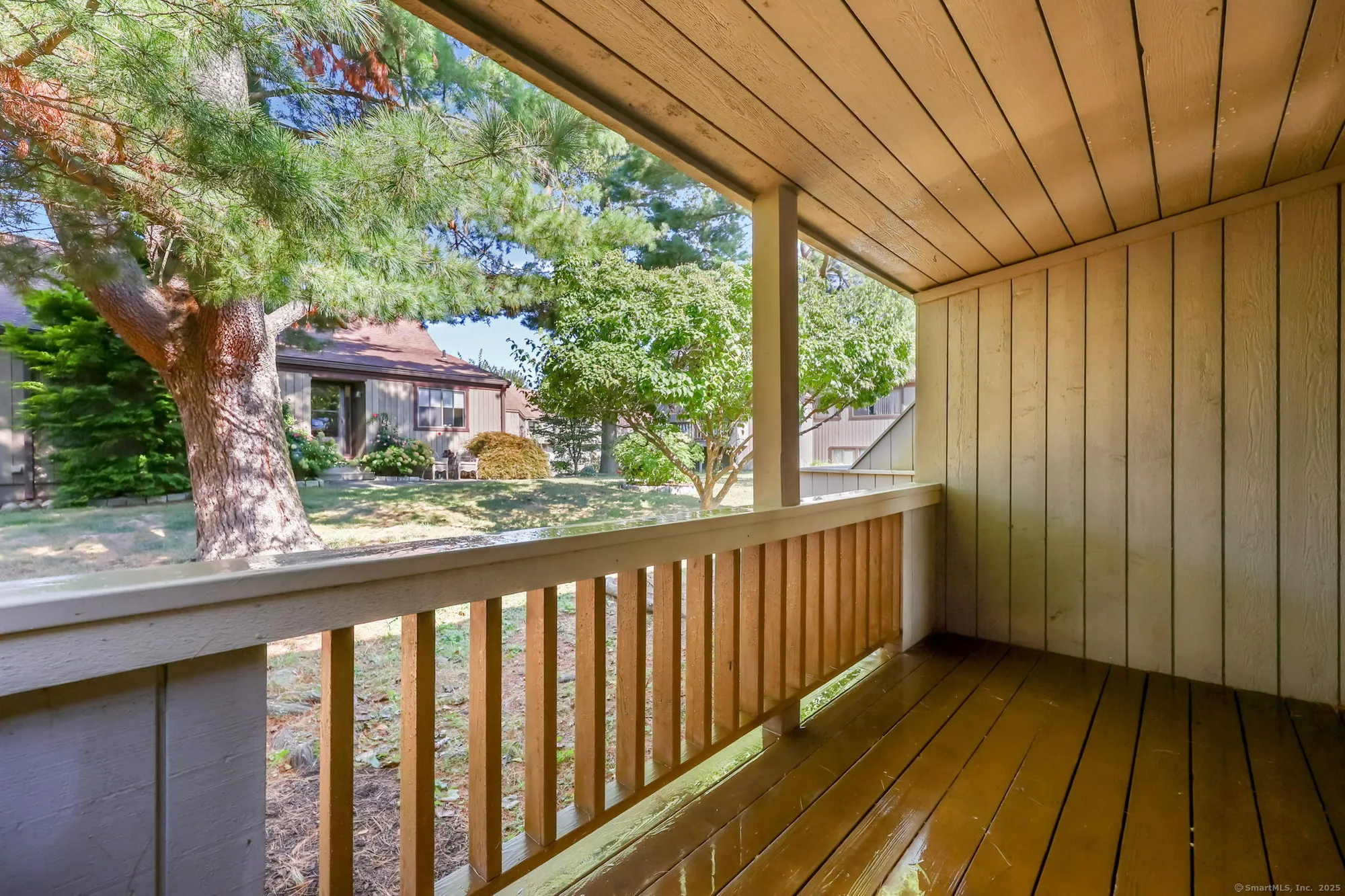 Property Slideshow image 31 of 36 | 488 commanche ln a, Stratford, CT, 06614