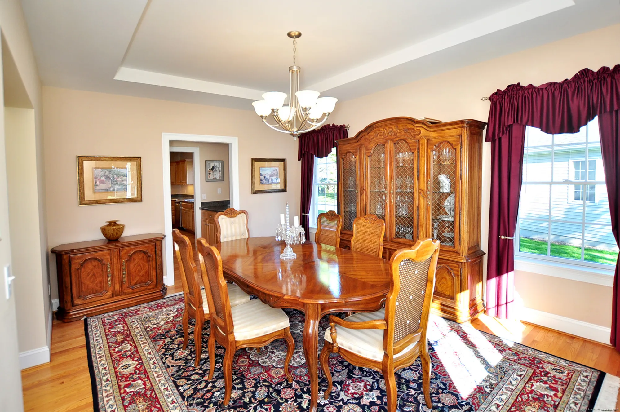 Property Slideshow image 8 of 39 | 77 hunt glen dr # 77, Granby, CT, 06035