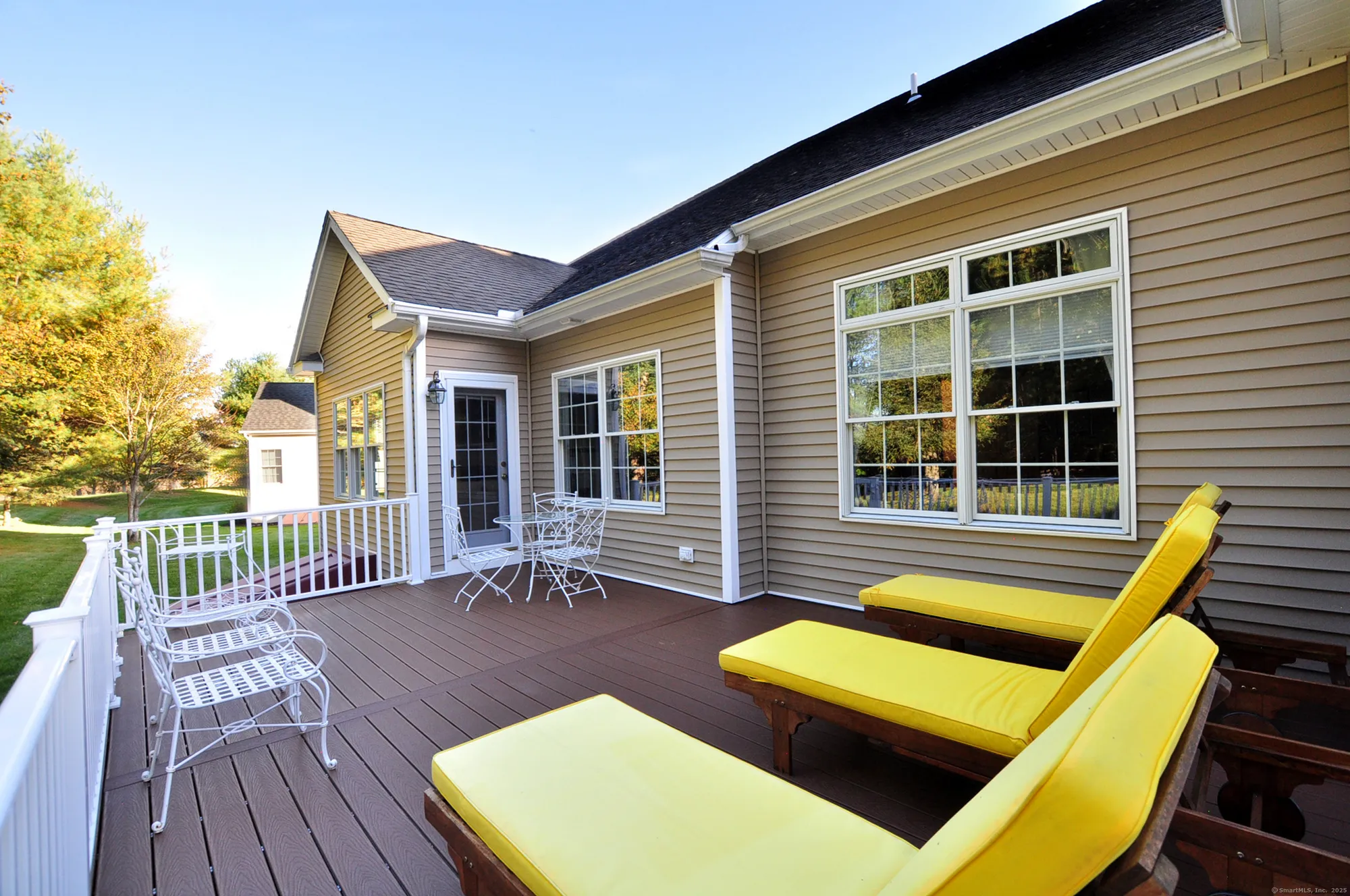 Property Slideshow image 36 of 39 | 77 hunt glen dr # 77, Granby, CT, 06035
