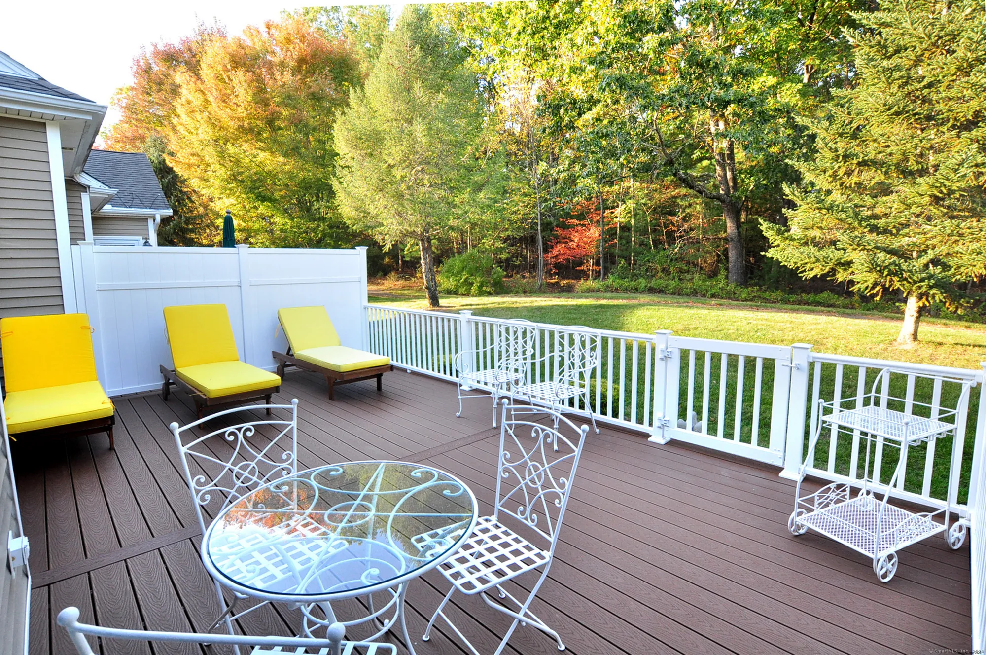 Property Slideshow image 3 of 39 | 77 hunt glen dr # 77, Granby, CT, 06035