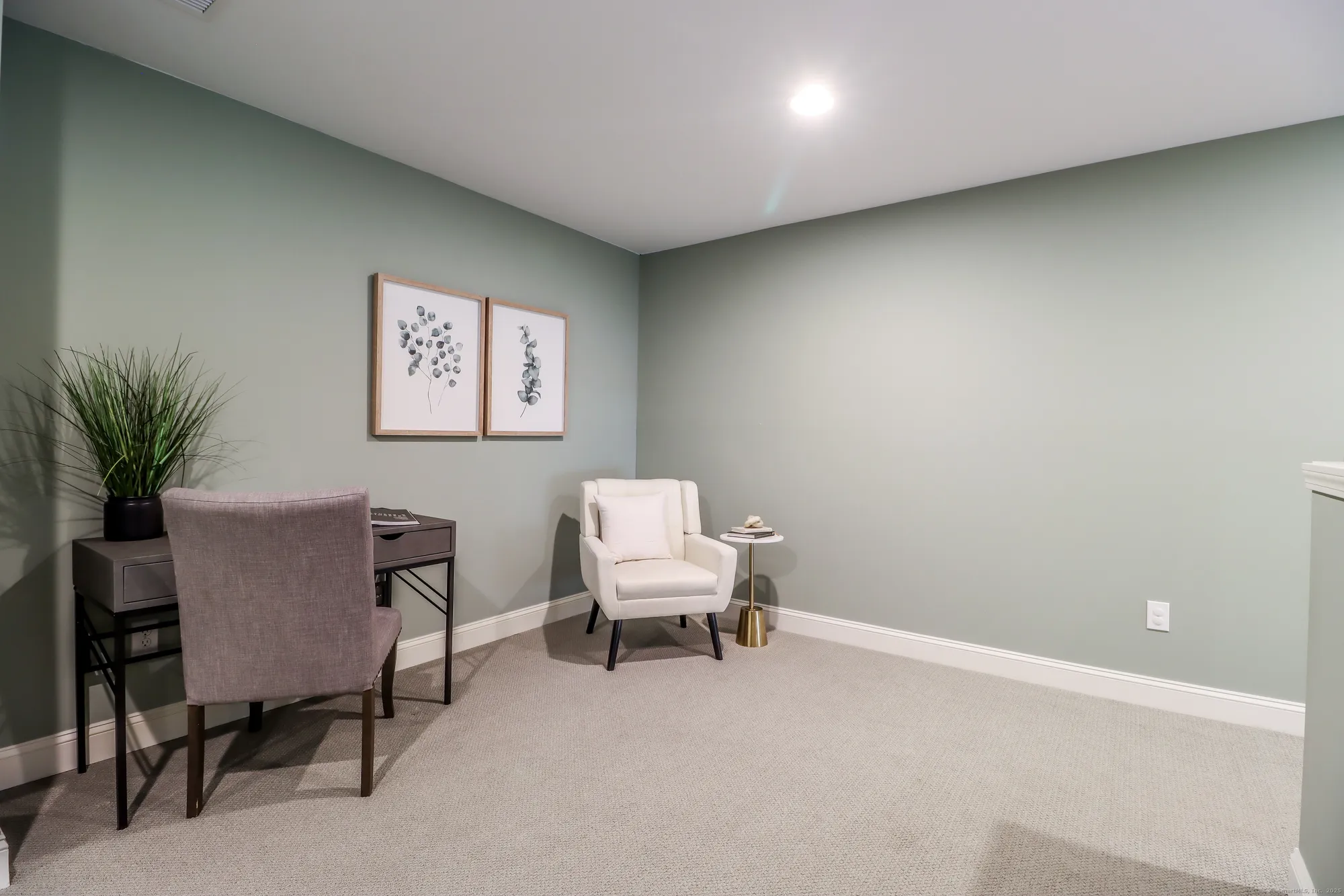 Property Slideshow image 19 of 35 | 21 great heron ln # 21, Brookfield, CT, 06804