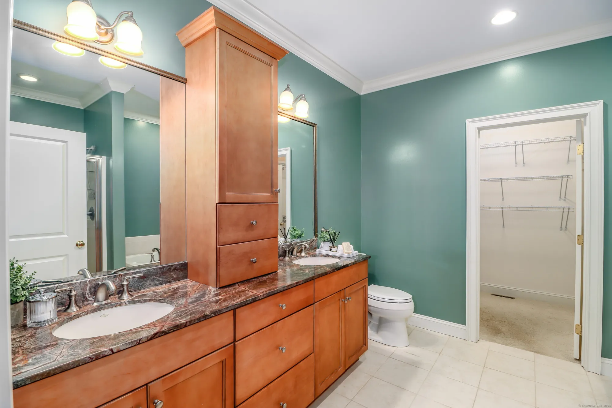 Property Slideshow image 14 of 35 | 21 great heron ln # 21, Brookfield, CT, 06804