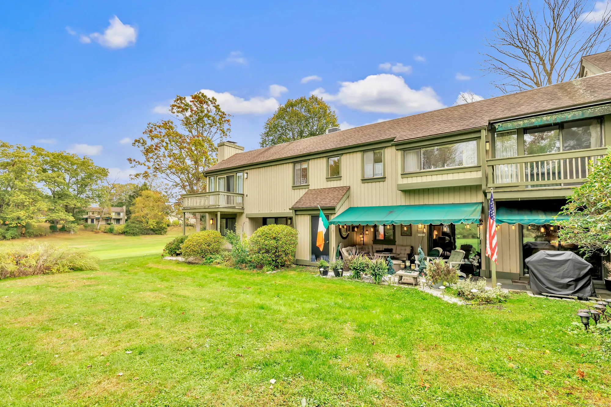 Property Slideshow image 16 of 23 | 176 heritage vlg b, Southbury, CT, 06488