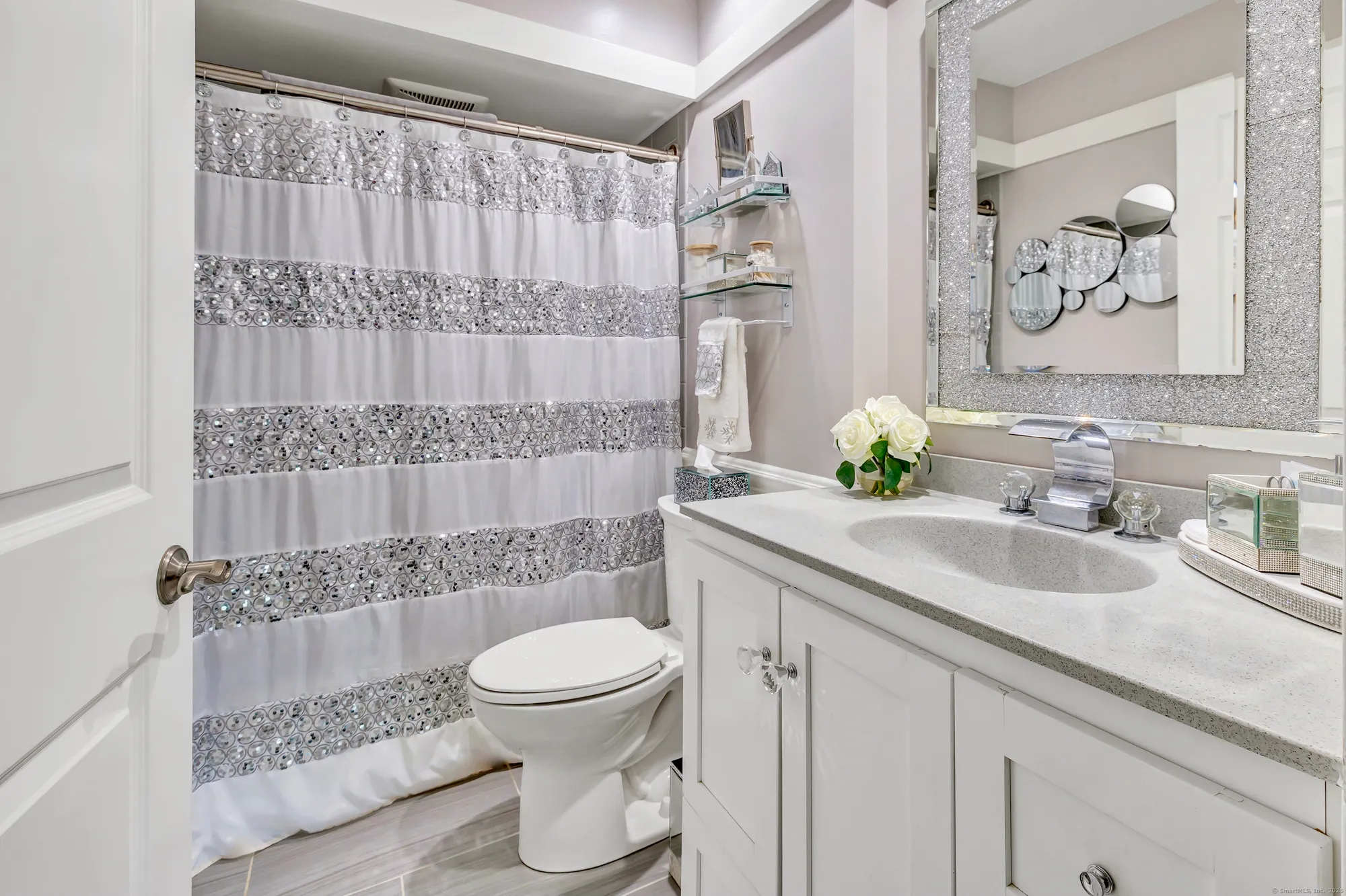 Property Slideshow image 12 of 23 | 176 heritage vlg b, Southbury, CT, 06488