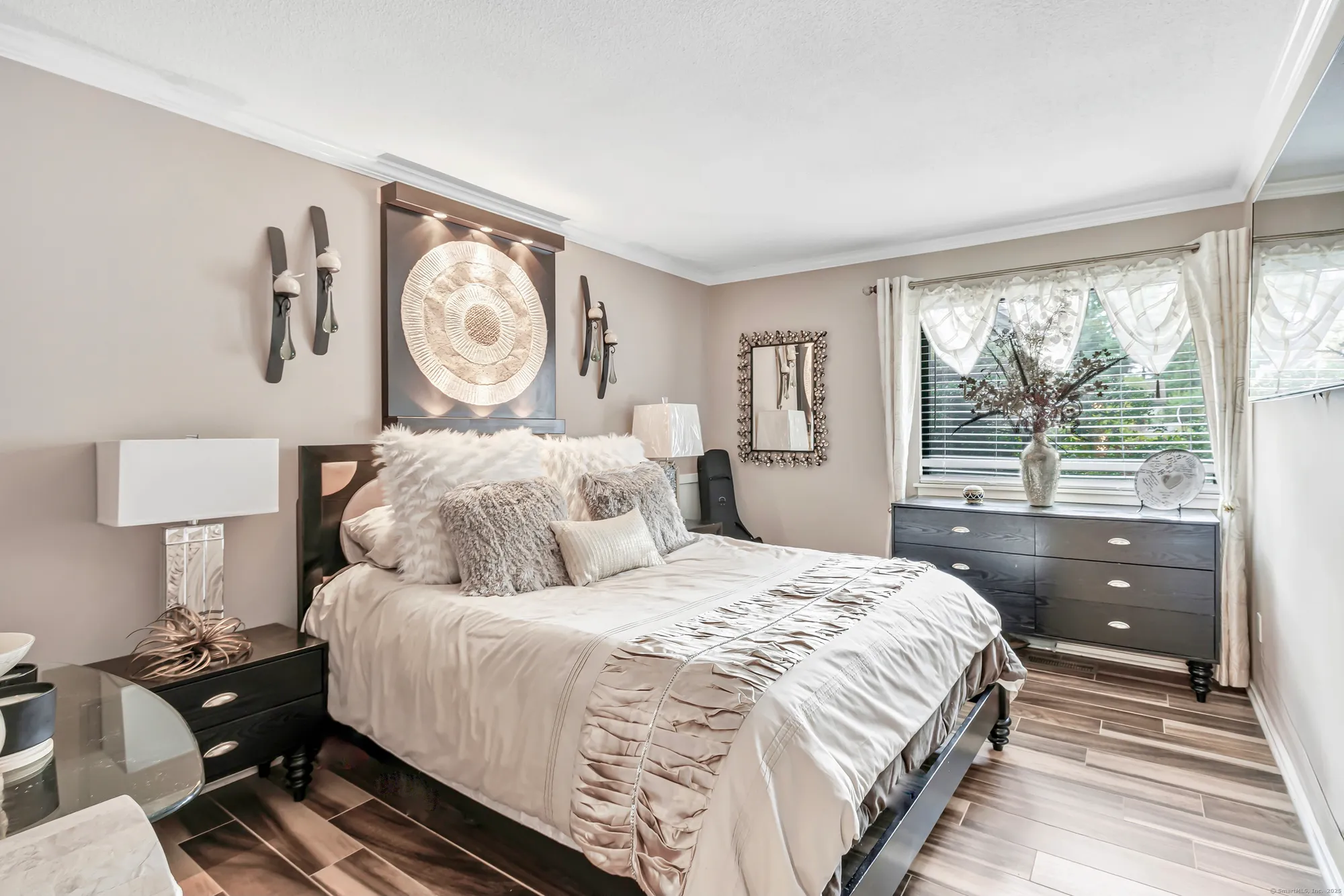 Property Slideshow image 13 of 23 | 176 heritage vlg b, Southbury, CT, 06488