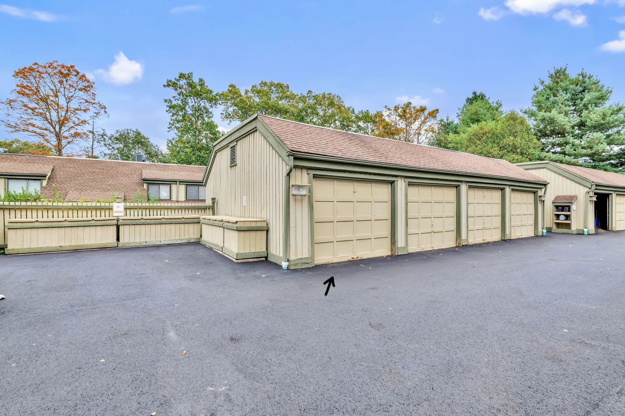 Property Slideshow image 21 of 23 | 176 heritage vlg b, Southbury, CT, 06488