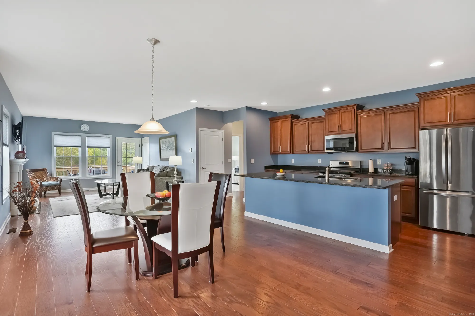 Property Slideshow image 10 of 38 | 712 championship dr # 712, Oxford, CT, 06478