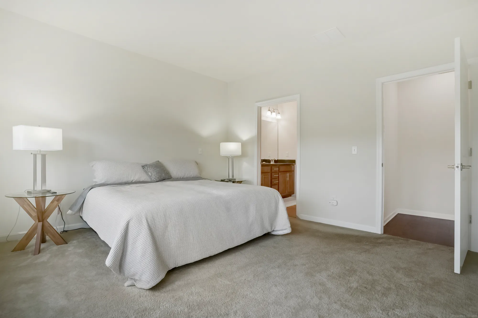 Property Slideshow image 19 of 38 | 712 championship dr # 712, Oxford, CT, 06478
