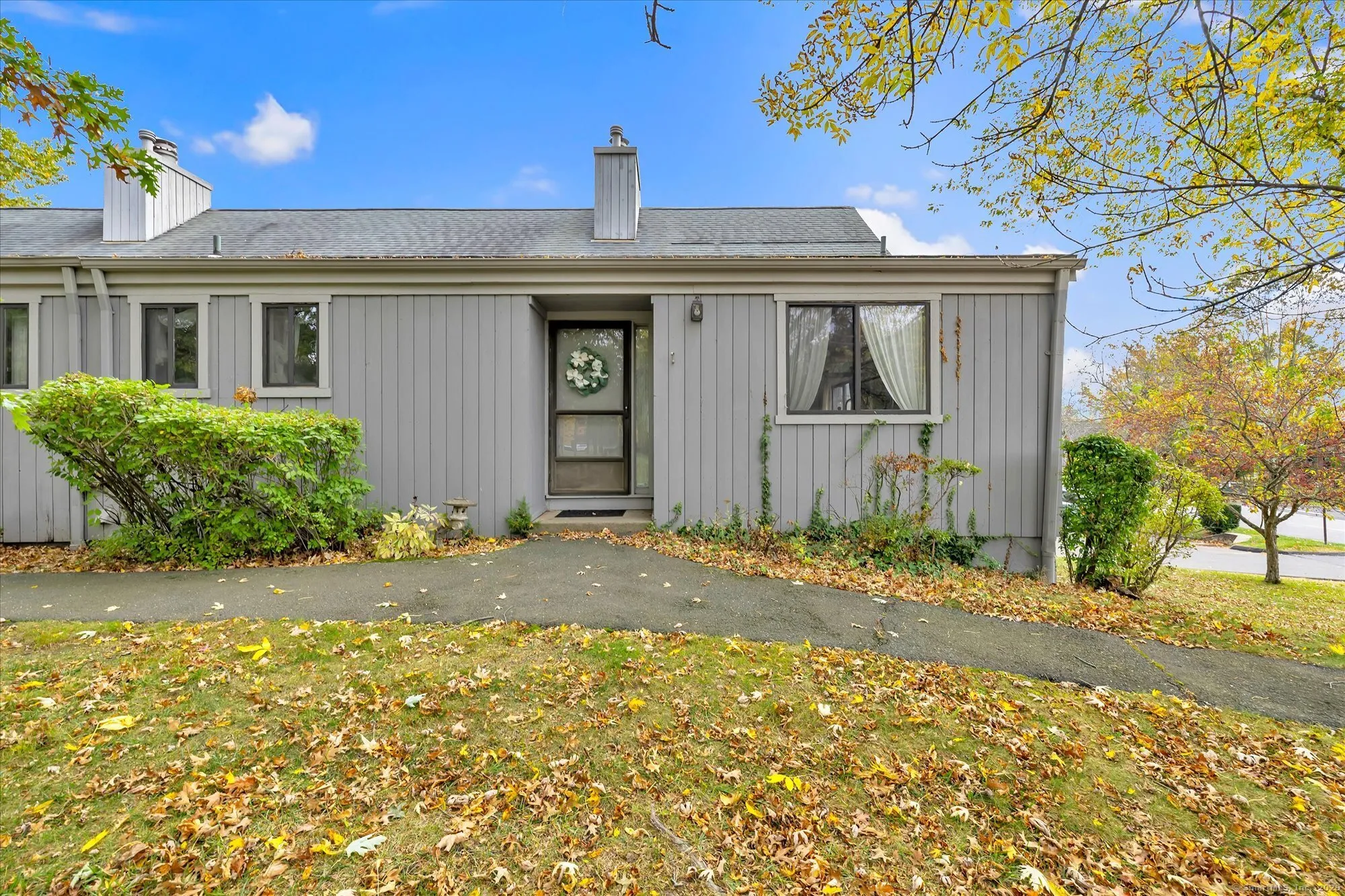 Property Slideshow image 1 of 39 | , Stratford, CT, 06614
