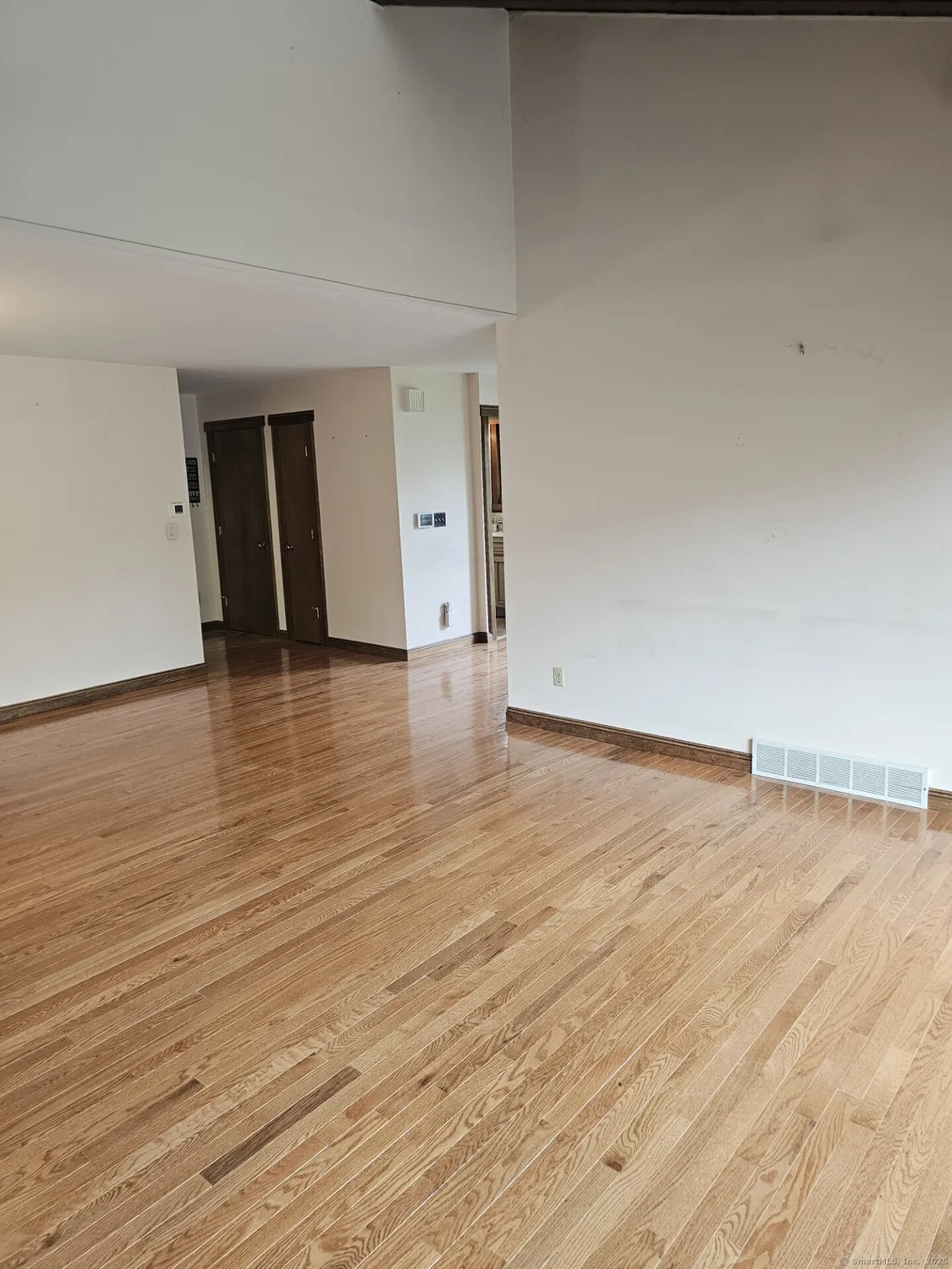 Property Slideshow image 12 of 32 | 87 creek ln a, Stratford, CT, 06614