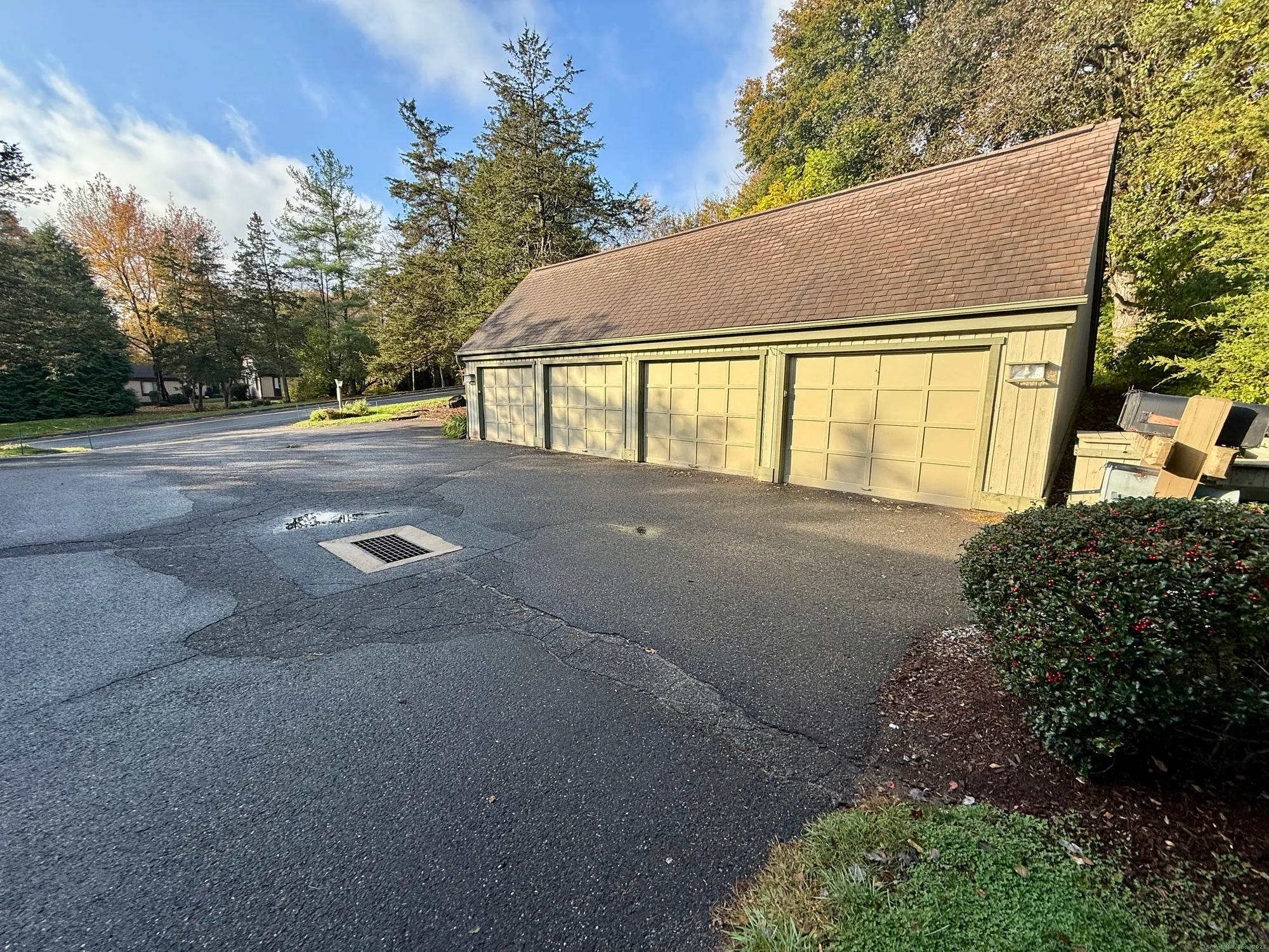 Property Slideshow image 2 of 17 | 643 heritage vlg a, Southbury, CT, 06488