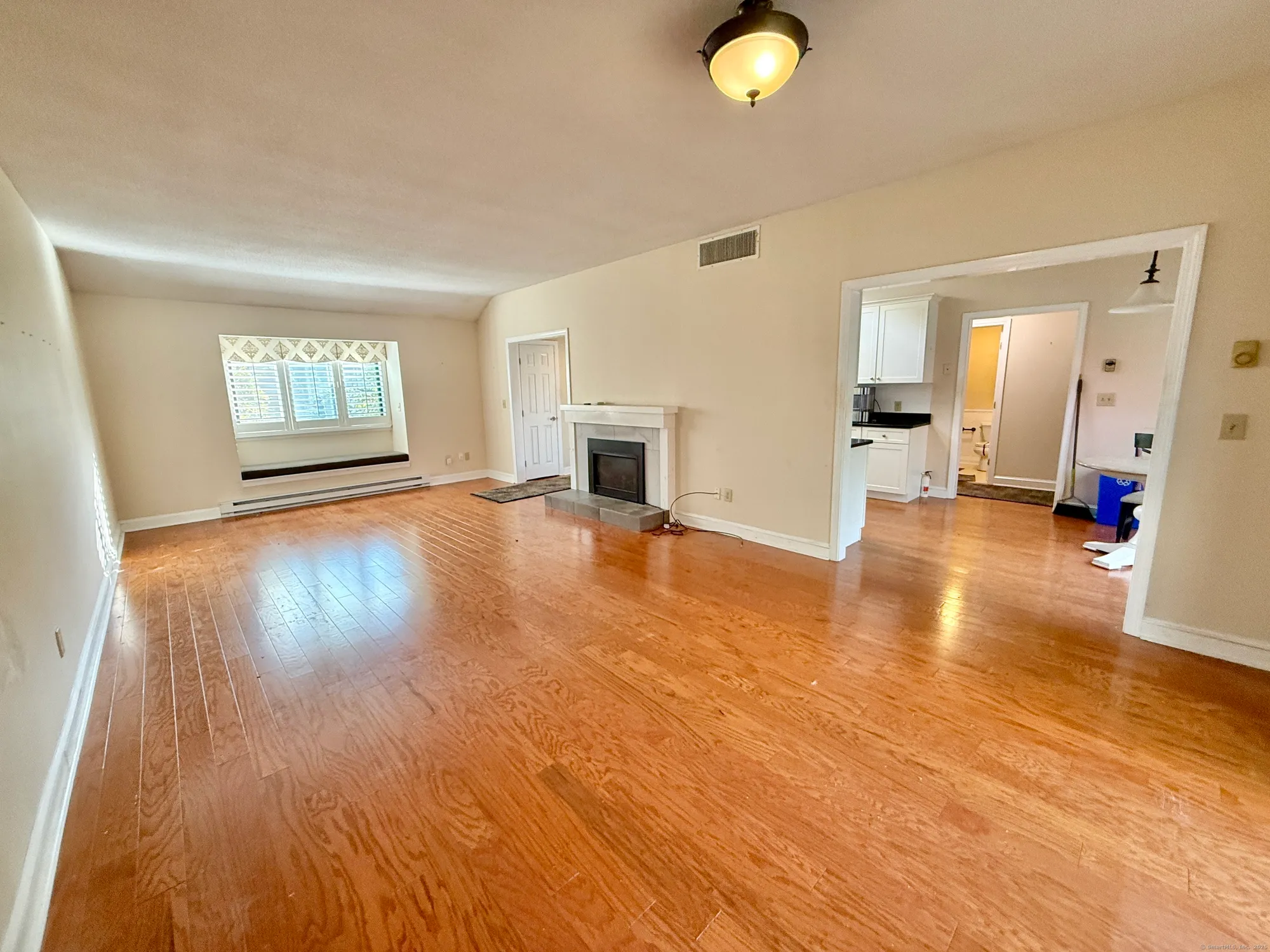 Property Slideshow image 14 of 17 | 643 heritage vlg a, Southbury, CT, 06488