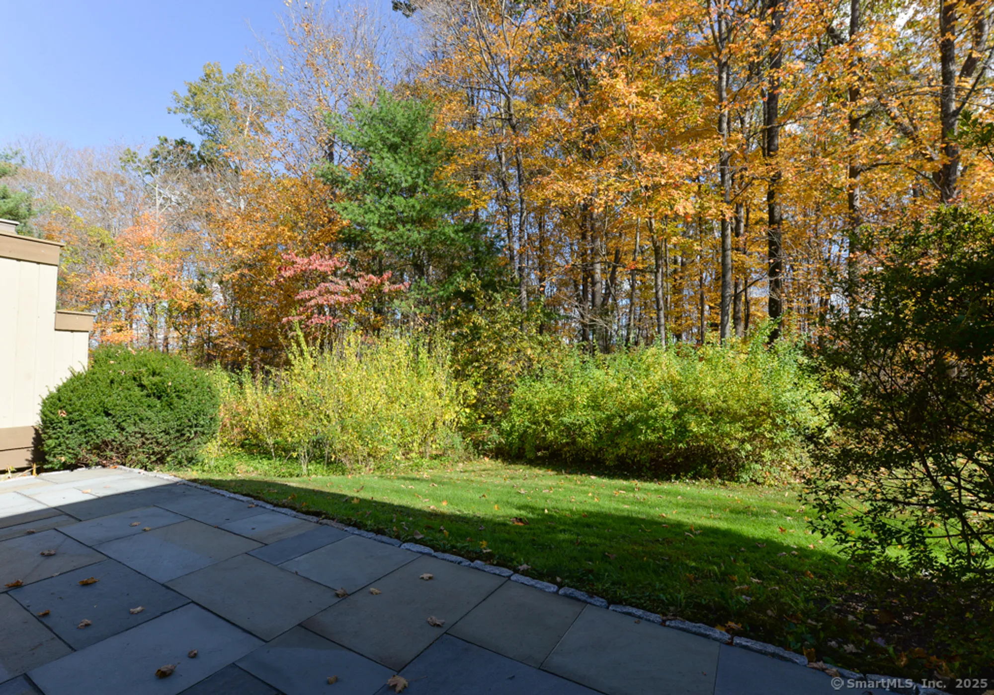 Property Slideshow image 18 of 19 | 69 heritage vlg e, Southbury, CT, 06488