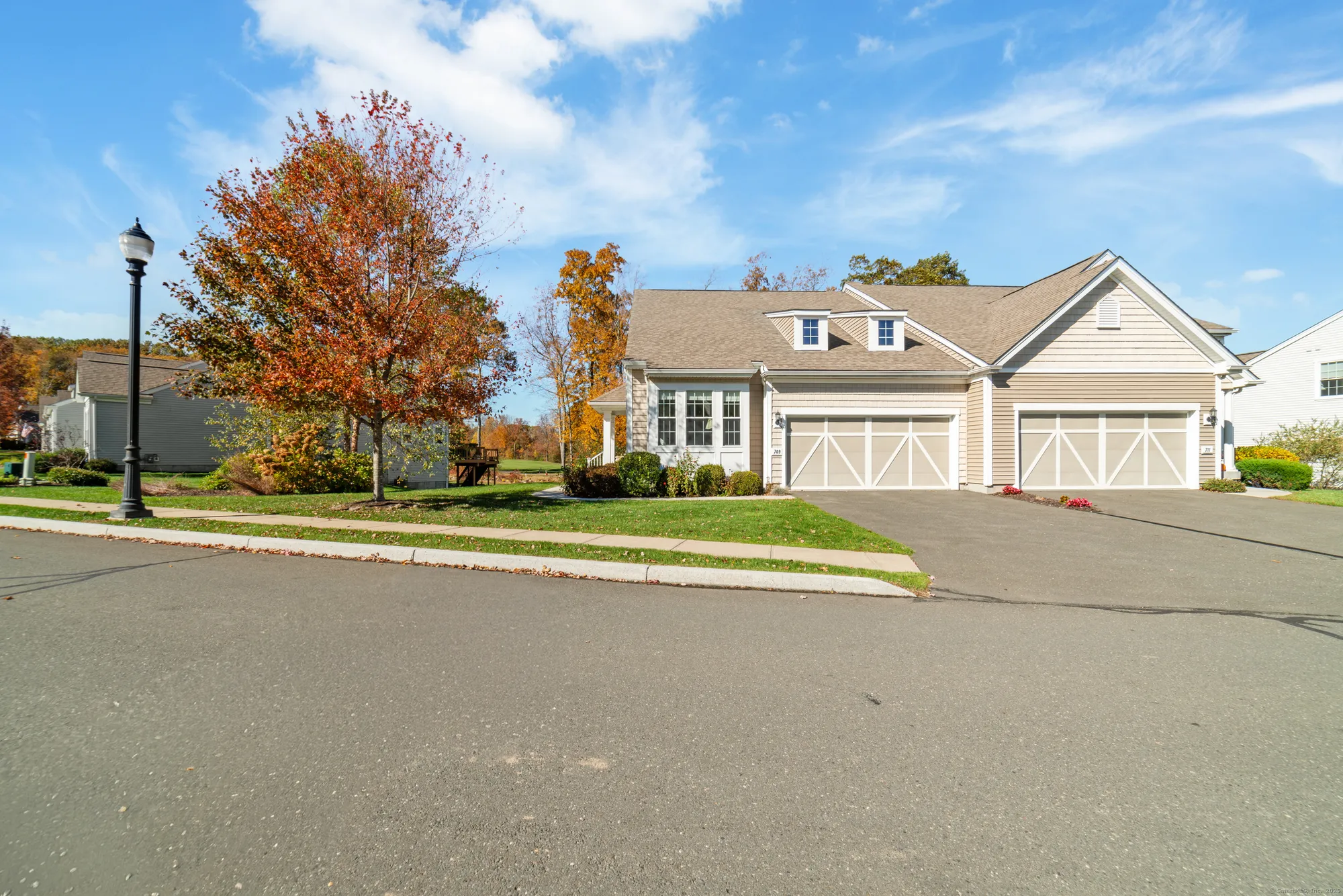 Property Slideshow image 18 of 40 | 709 championship dr # 709, Oxford, CT, 06478