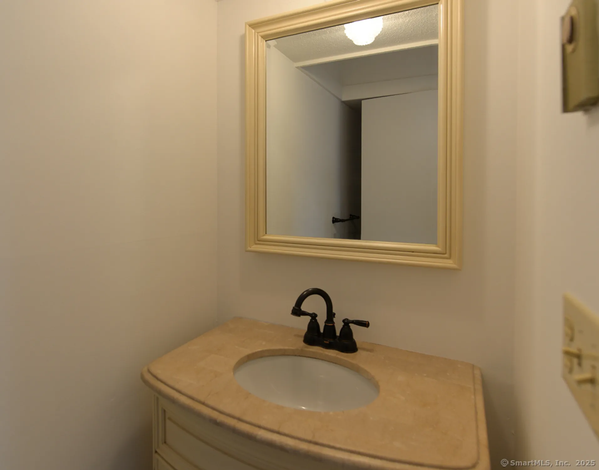 Property Slideshow image 11 of 17 | 44 heritage vlg f, Southbury, CT, 06488