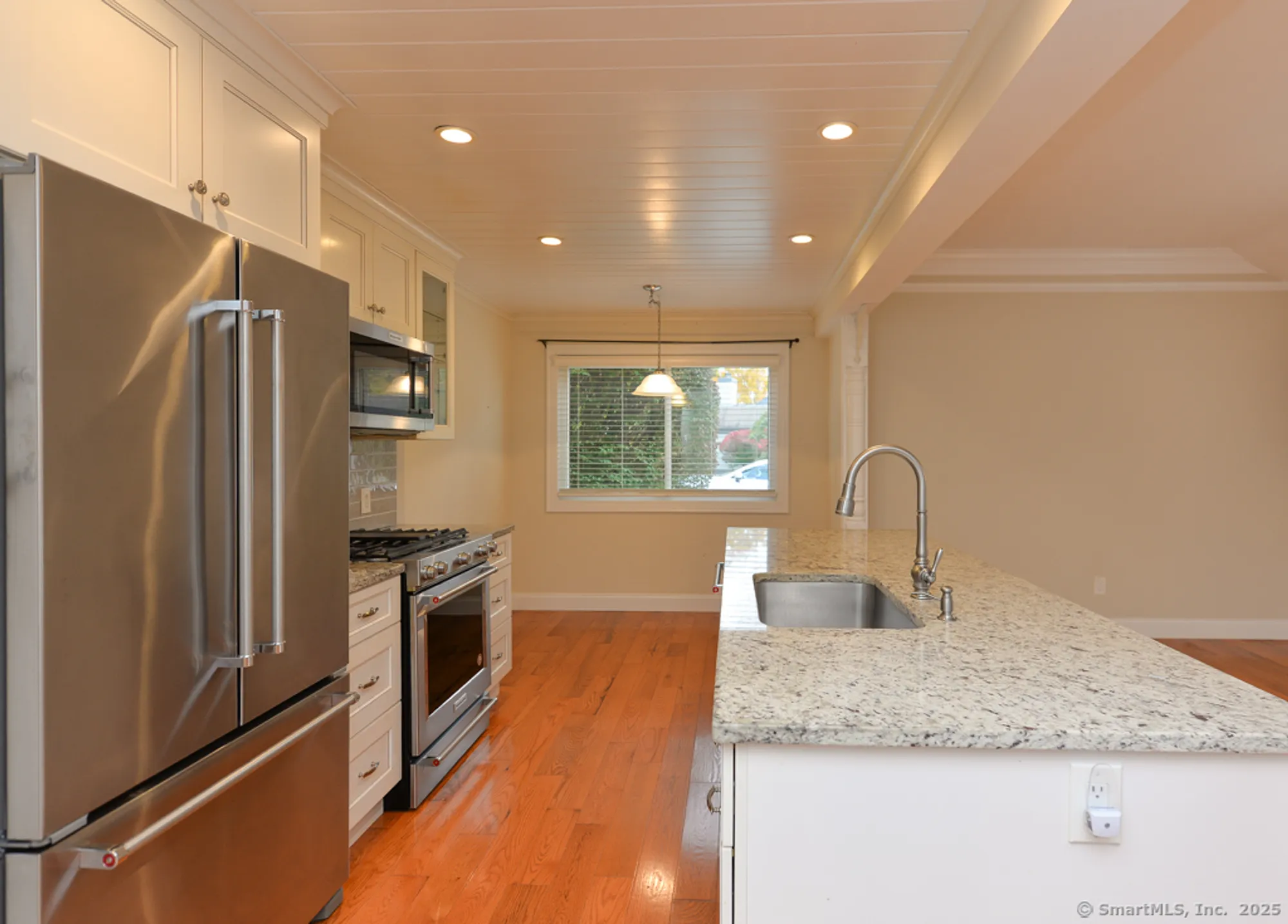 Property Slideshow image 7 of 18 | 862 heritage vlg a, Southbury, CT, 06488