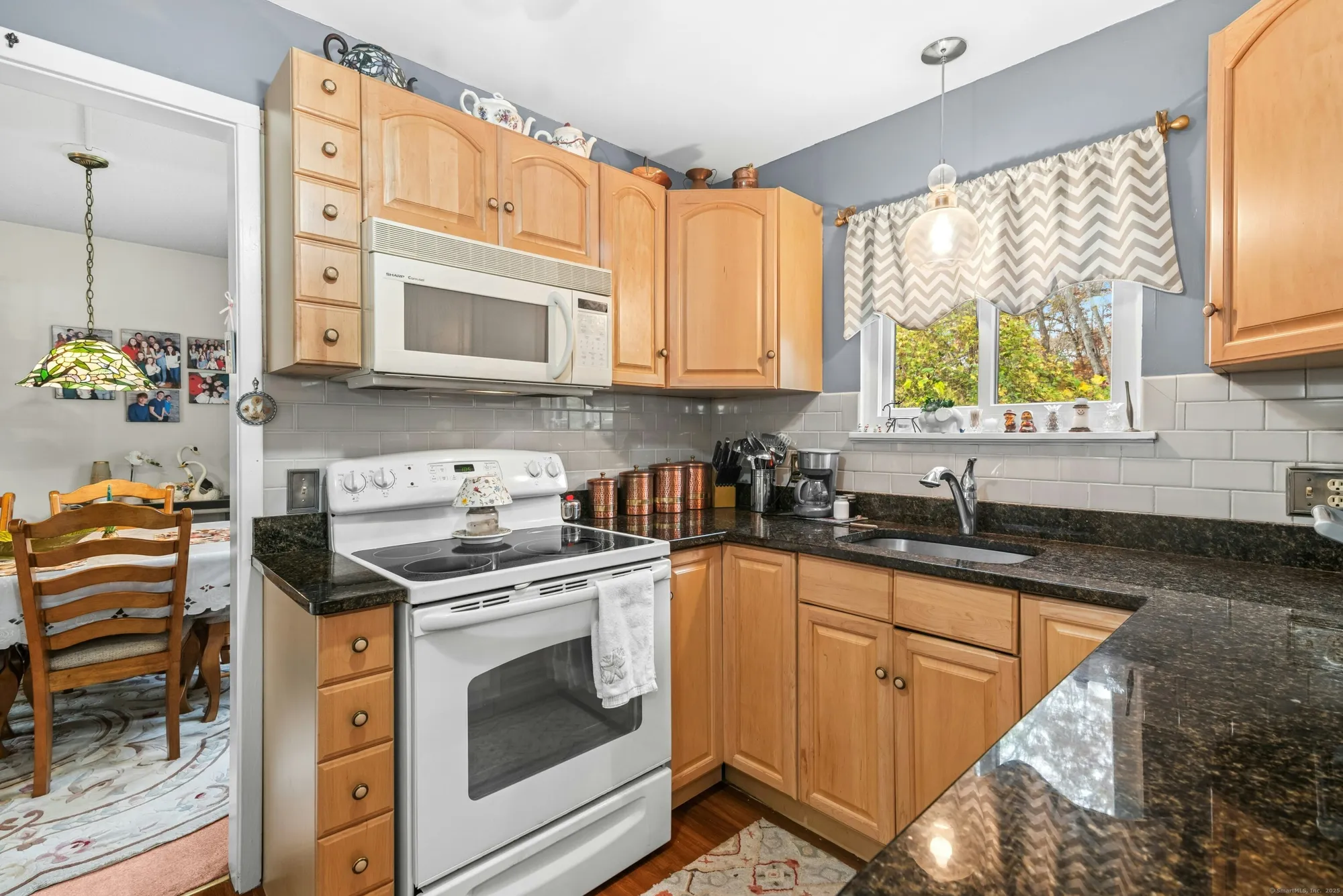 Property Slideshow image 11 of 21 | 214 heritage vlg a, Southbury, CT, 06488
