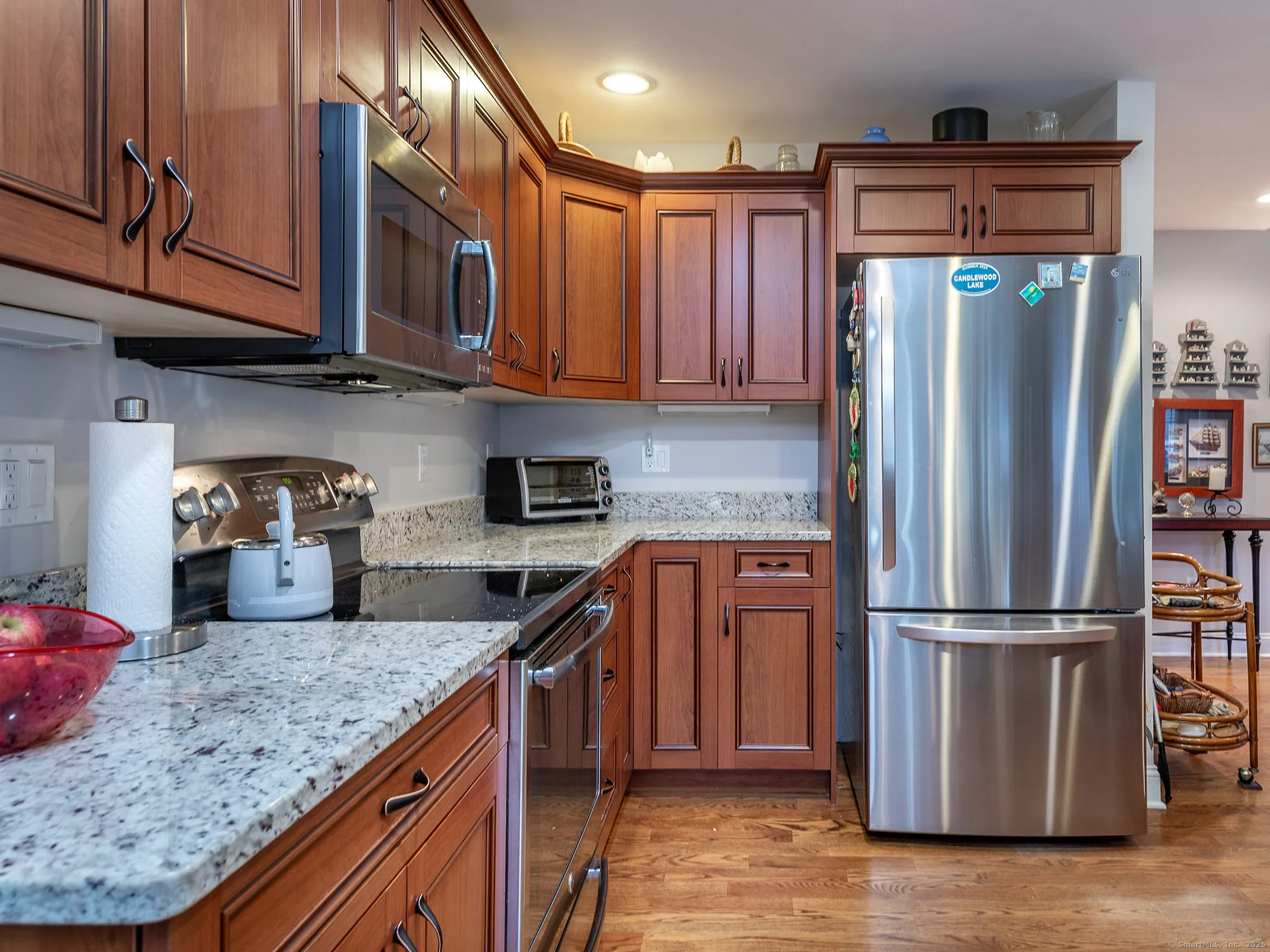 Property Slideshow image 8 of 19 | 1 blossom ct # 1, New Milford, CT, 06776