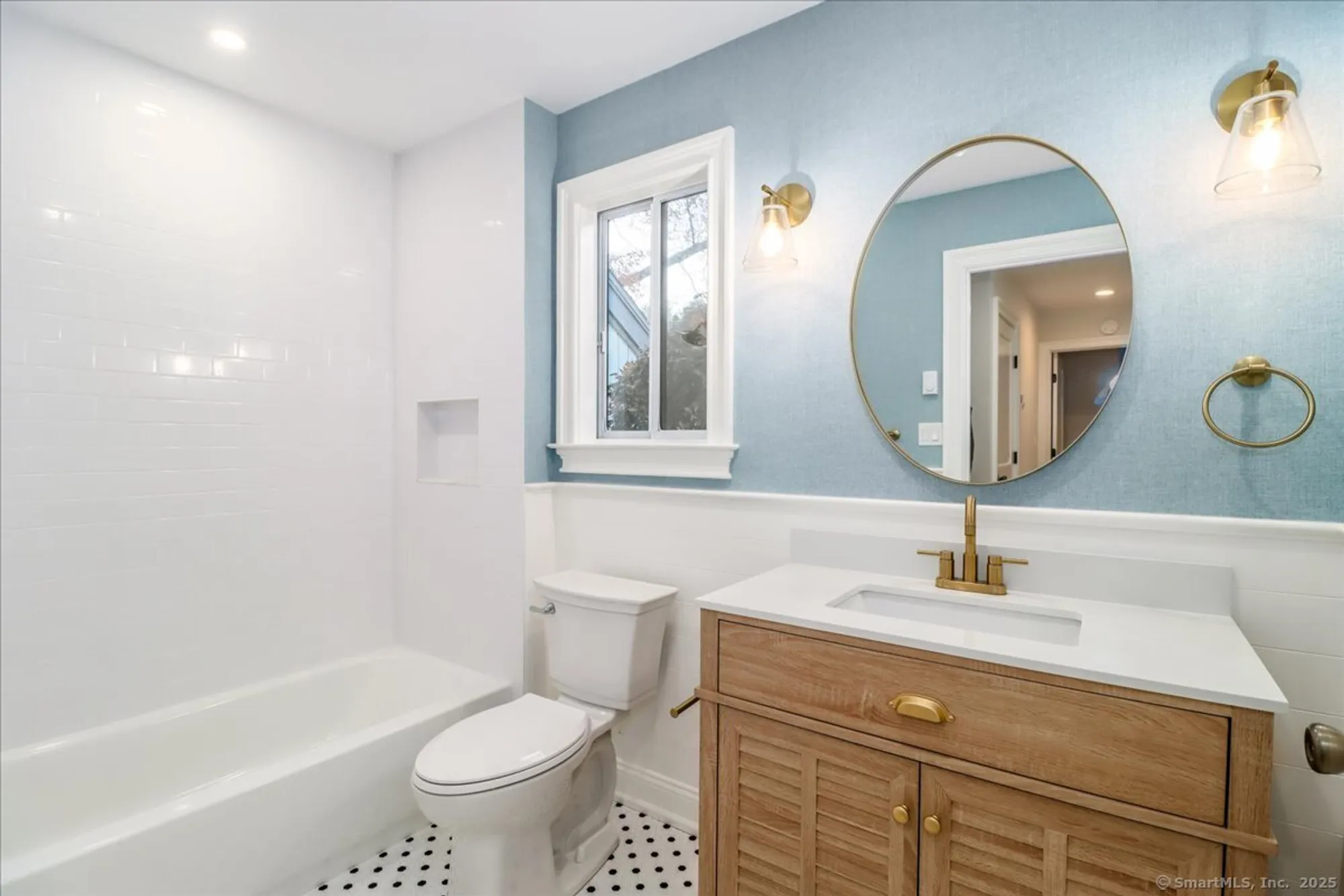 Property Slideshow image 17 of 27 | 929 heritage vlg b, Southbury, CT, 06488