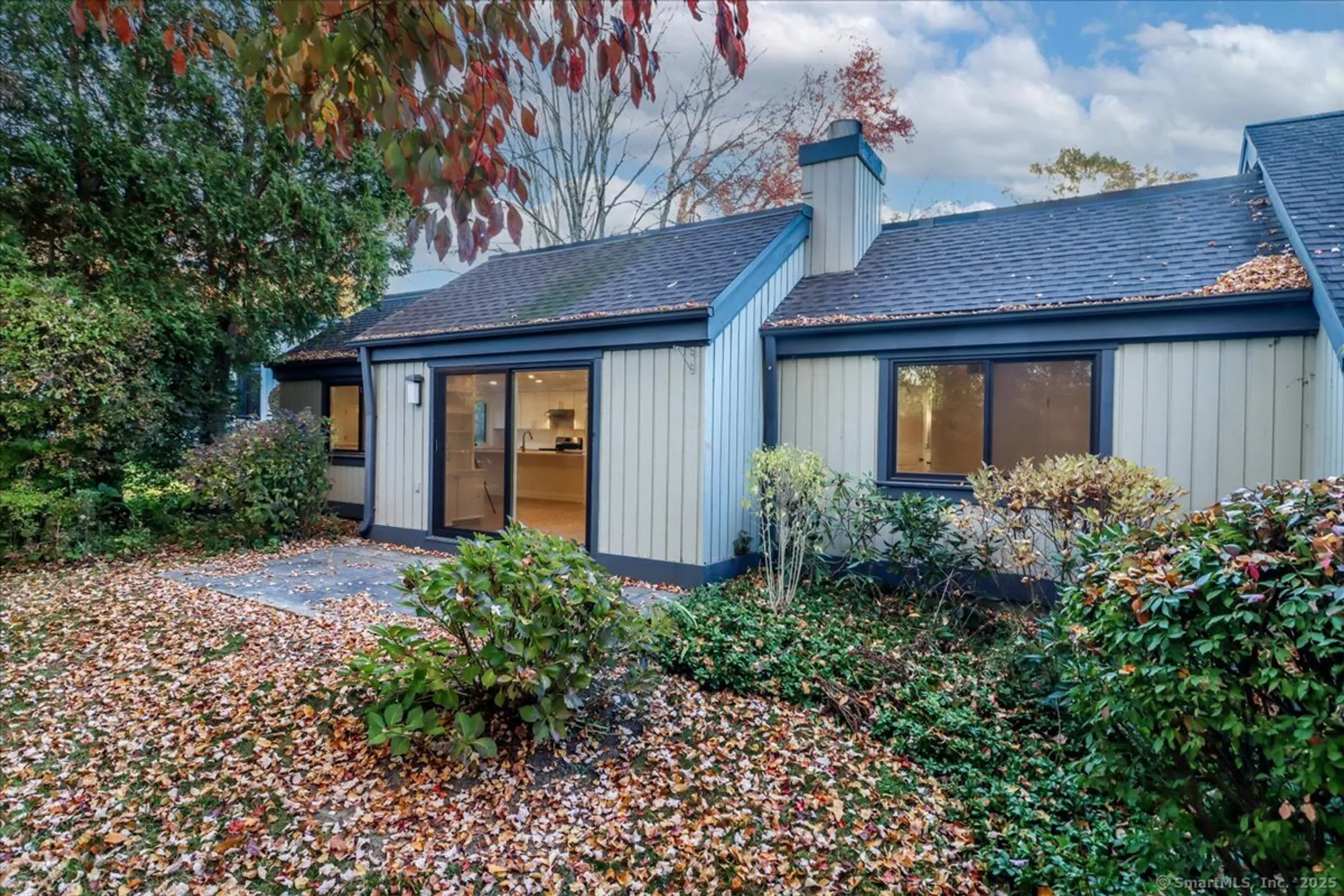 Property Slideshow image 21 of 27 | 929 heritage vlg b, Southbury, CT, 06488