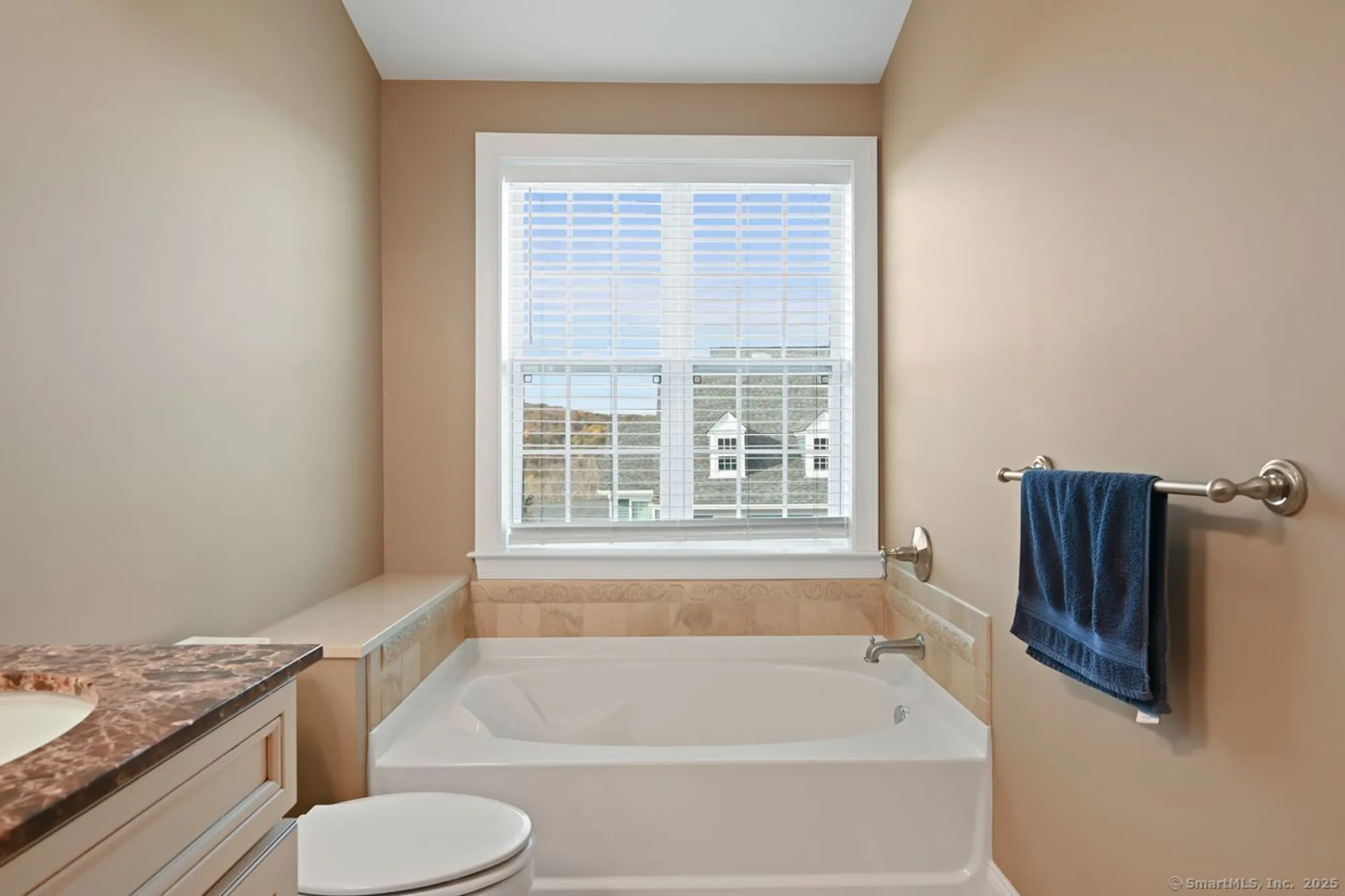 Property Slideshow image 20 of 40 | 47 warrington round # 47, Danbury, CT, 06810