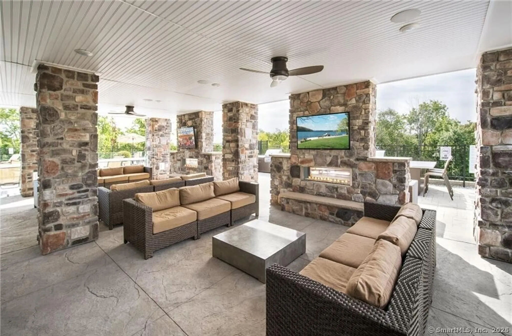 Property Slideshow image 40 of 40 | 47 warrington round # 47, Danbury, CT, 06810