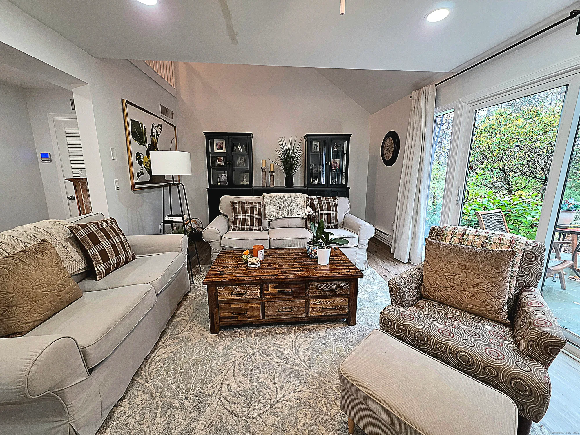 Property Slideshow image 15 of 40 | 60 heritage vlg b, Southbury, CT, 06488