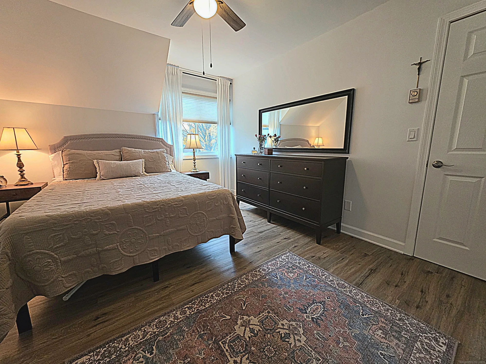 Property Slideshow image 34 of 40 | 60 heritage vlg b, Southbury, CT, 06488