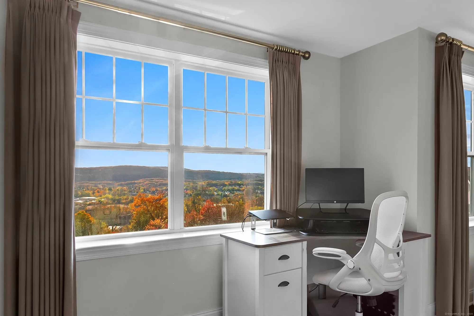 Property Slideshow image 21 of 36 | 17 briar ridge dr # 17, Bethel, CT, 06801