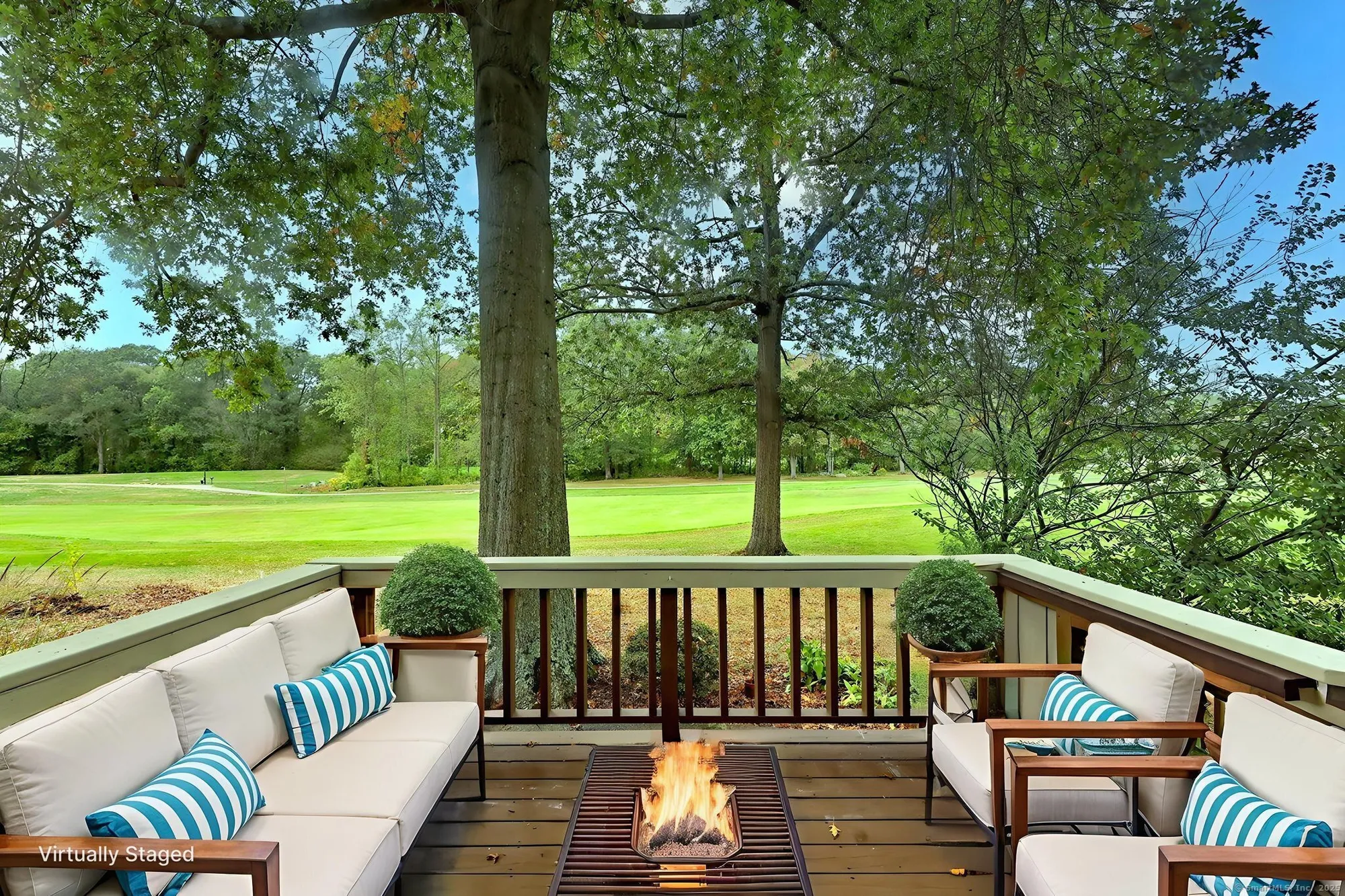 Property Slideshow image 15 of 40 | 195 bayfield ln a, Stratford, CT, 06614