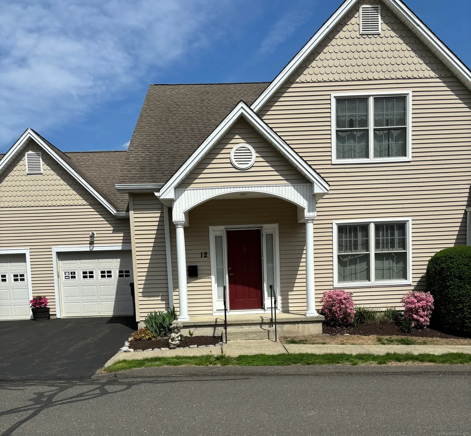 Property Slideshow image 1 of 3 | 12 heron view rd # 12, New Fairfield, CT, 06812