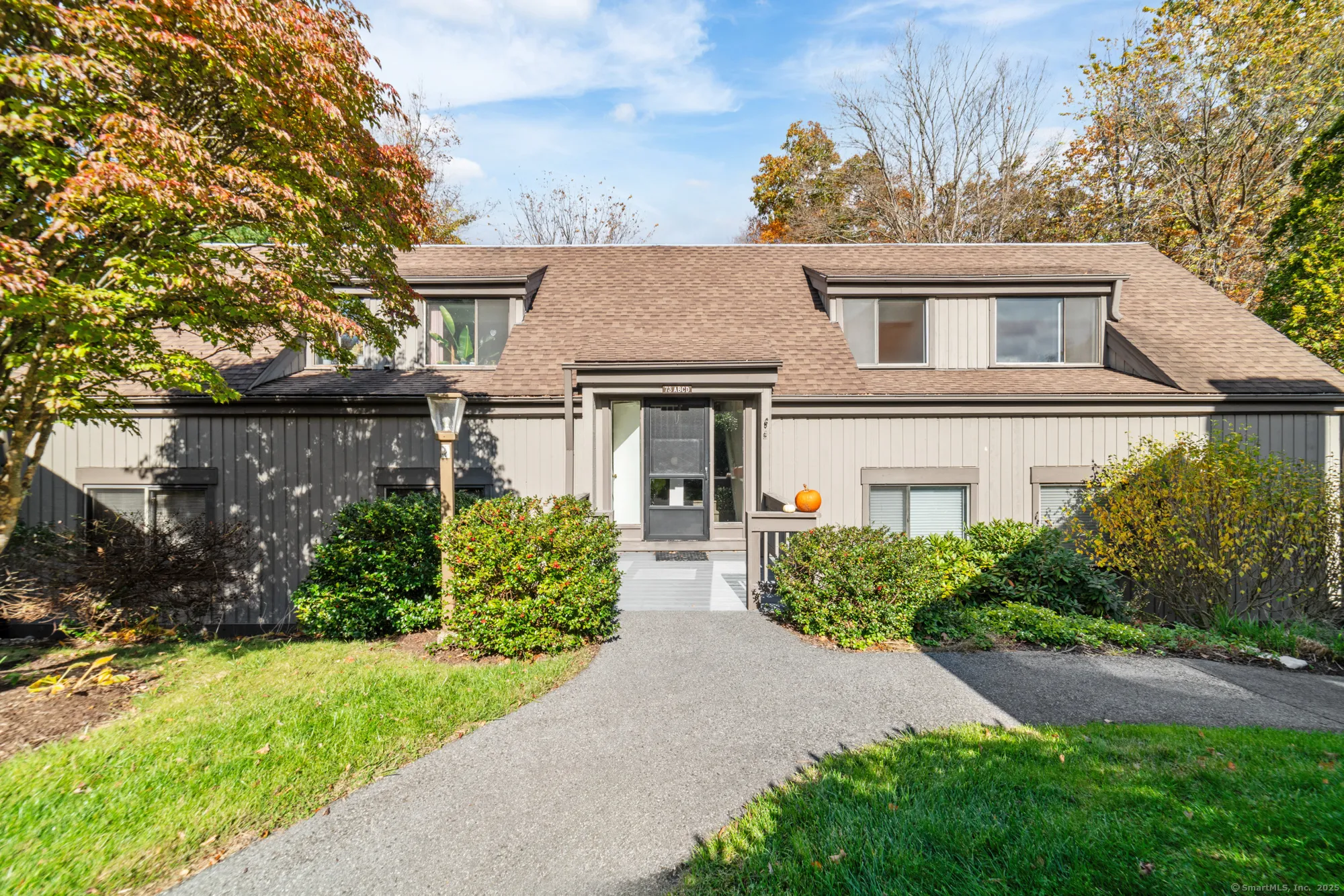 Property Slideshow image 2 of 28 | 73 heritage vlg d, Southbury, CT, 06488