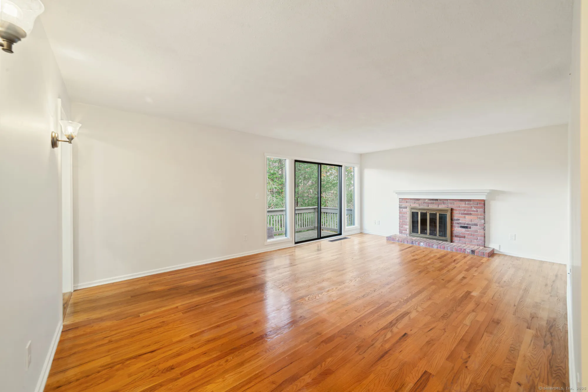 Property Slideshow image 12 of 28 | 73 heritage vlg d, Southbury, CT, 06488