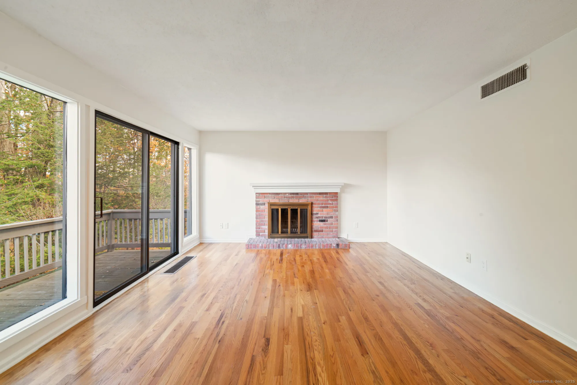 Property Slideshow image 11 of 28 | 73 heritage vlg d, Southbury, CT, 06488