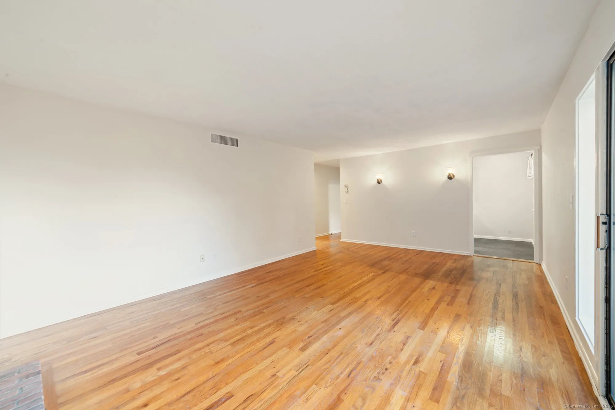 Property Slideshow image 14 of 28 | 73 heritage vlg d, Southbury, CT, 06488