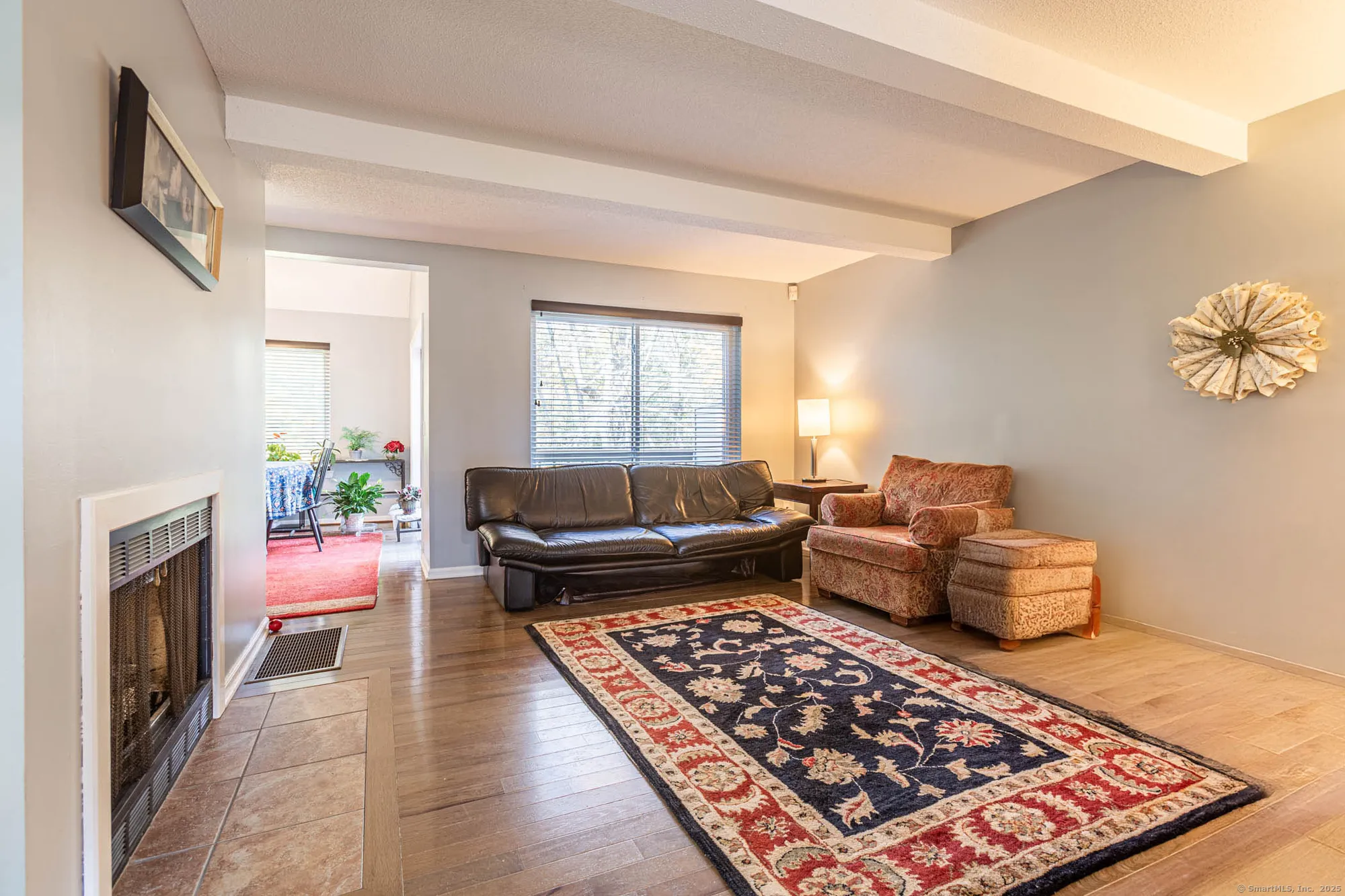 Property Slideshow image 3 of 36 | 76 silo way # 76, Bloomfield, CT, 06002