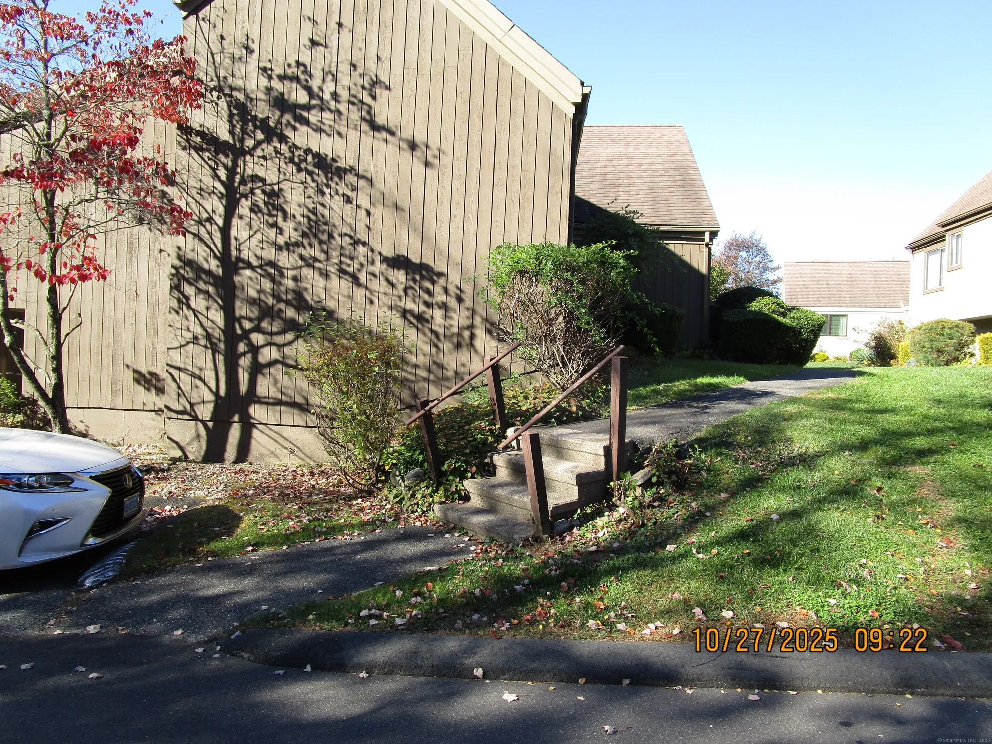 Property Slideshow image 8 of 9 | 619b erie ln # 619b, Stratford, CT, 06614