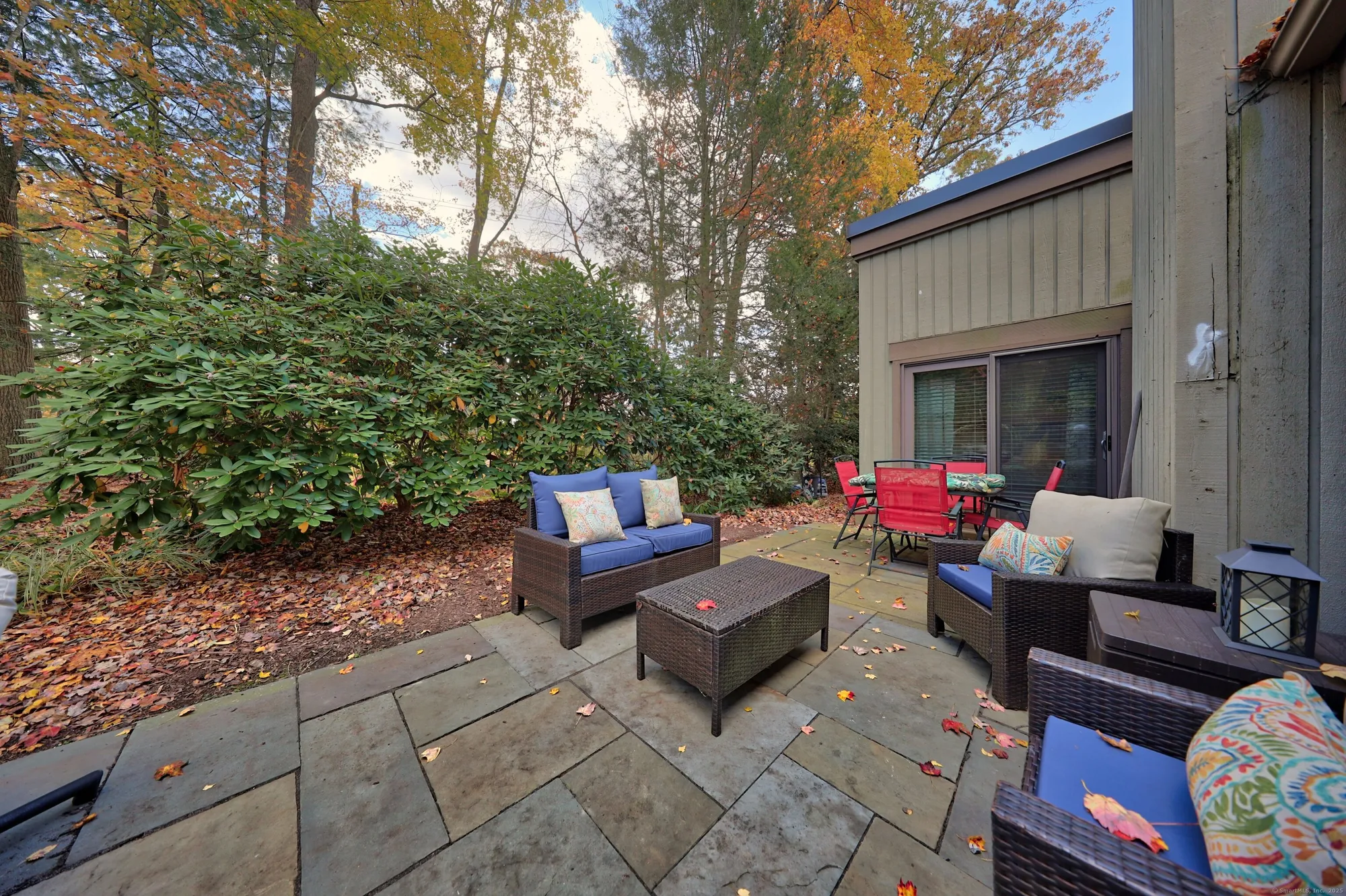 Property Slideshow image 30 of 35 | 1008 heritage vlg b, Southbury, CT, 06488