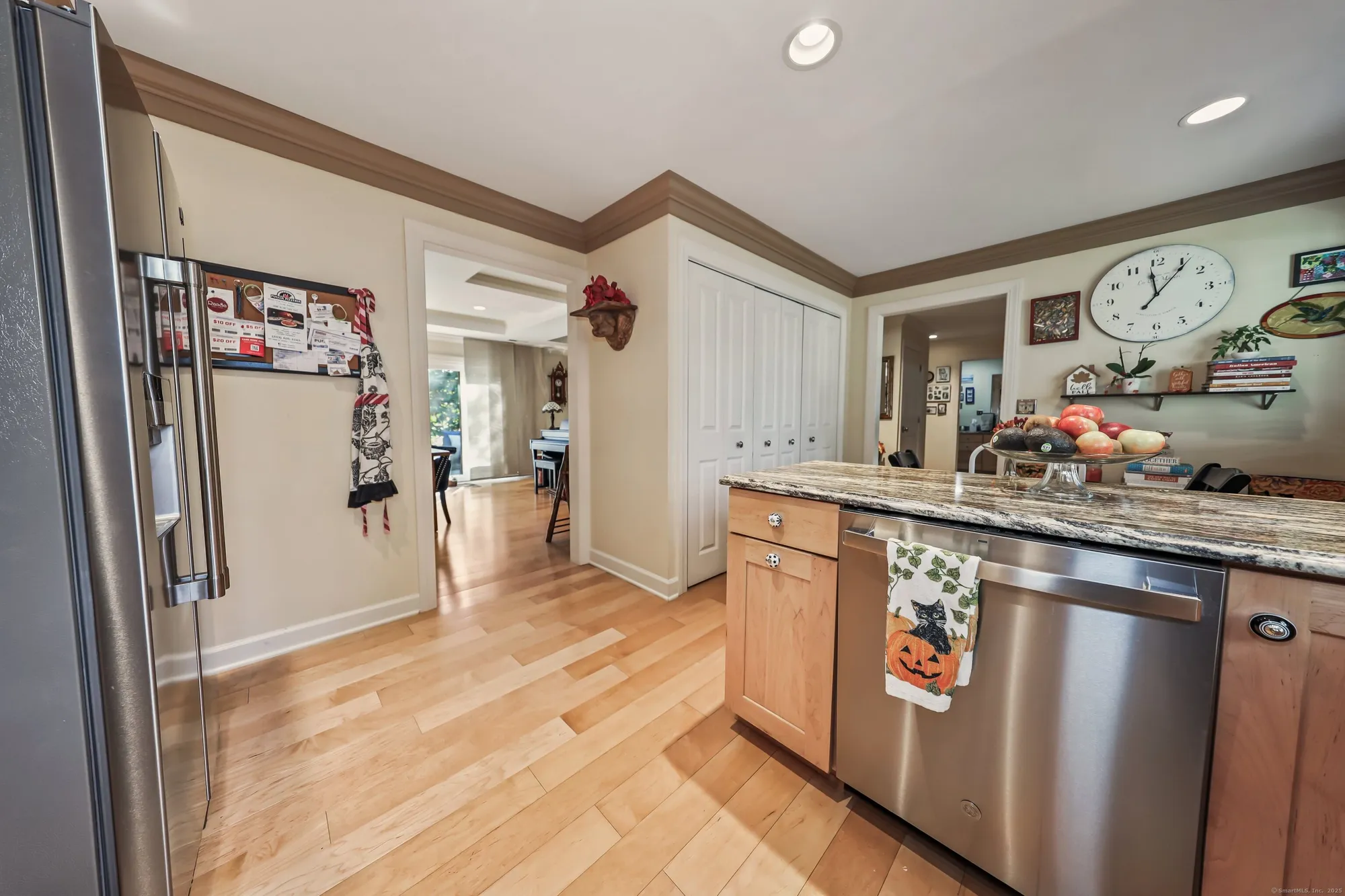Property Slideshow image 10 of 35 | 1008 heritage vlg b, Southbury, CT, 06488
