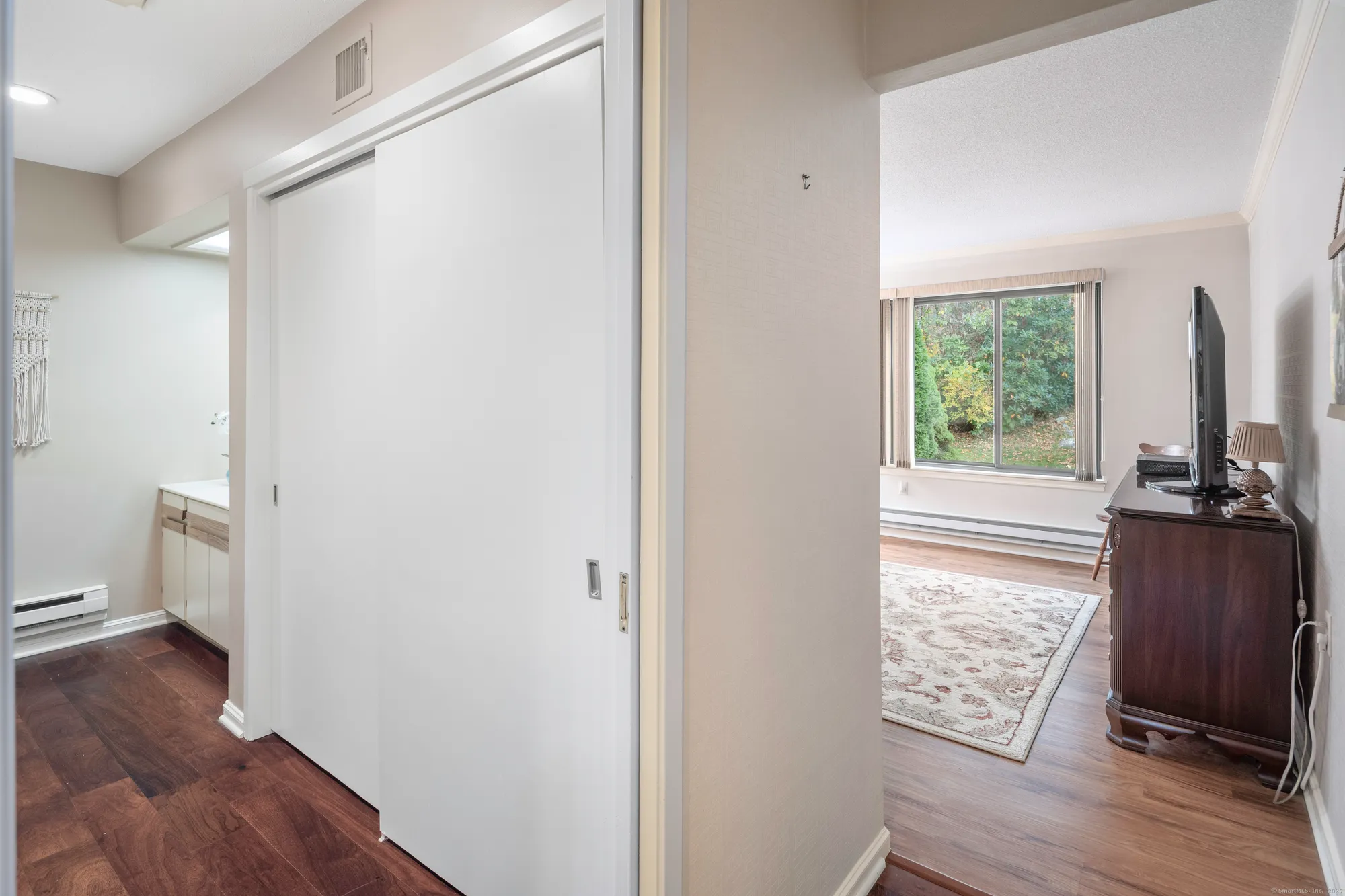 Property Slideshow image 18 of 25 | 7 heritage crst b, Southbury, CT, 06488