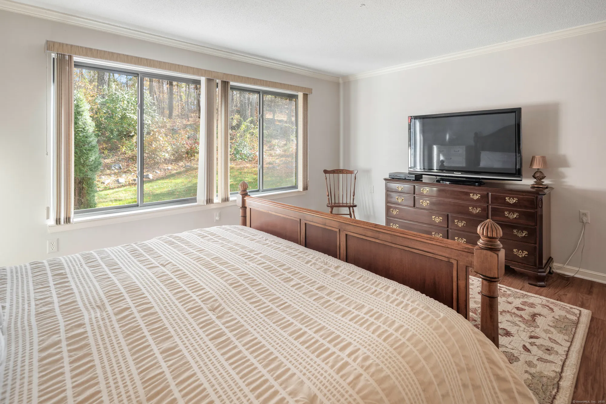 Property Slideshow image 20 of 25 | 7 heritage crst b, Southbury, CT, 06488