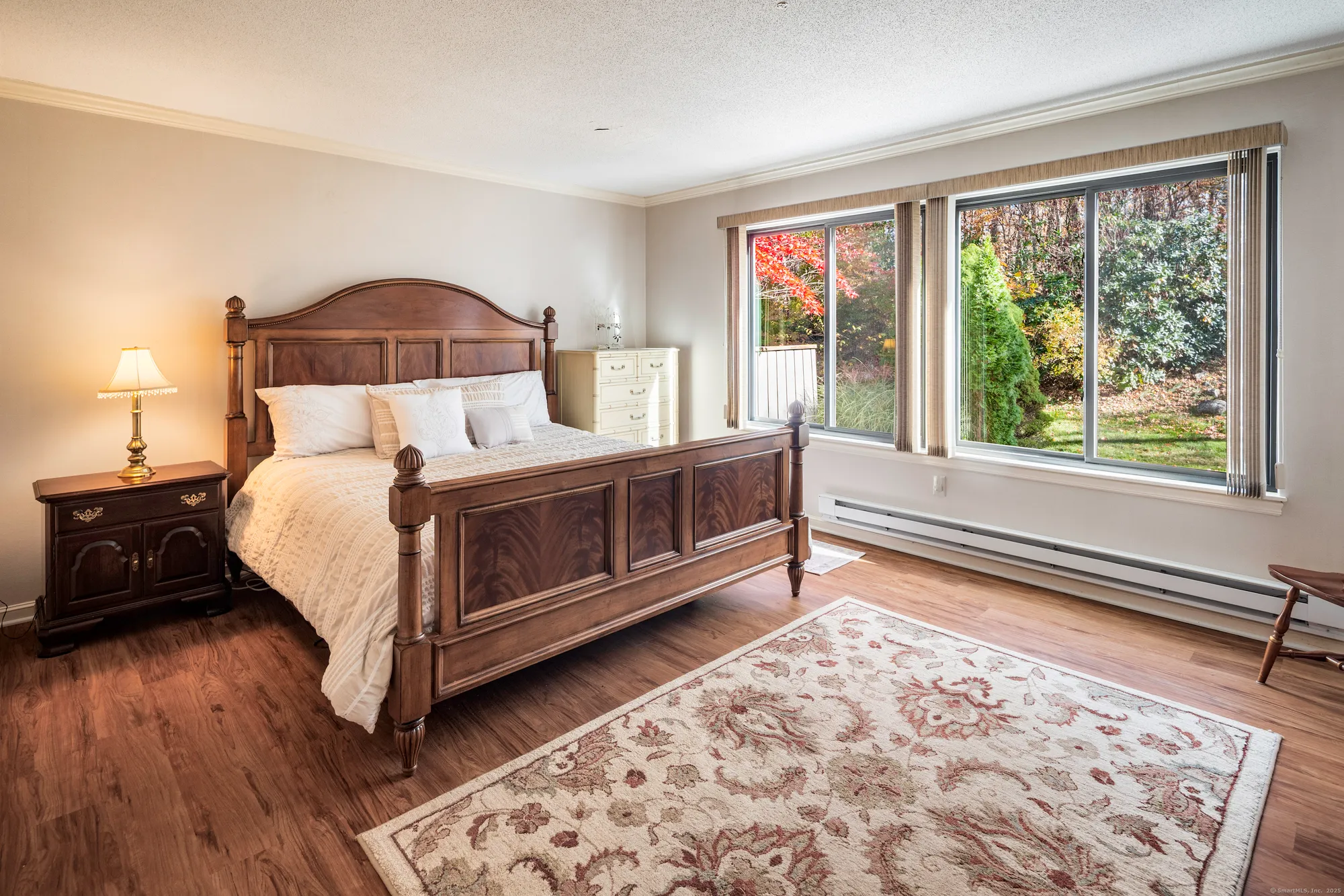 Property Slideshow image 21 of 25 | 7 heritage crst b, Southbury, CT, 06488