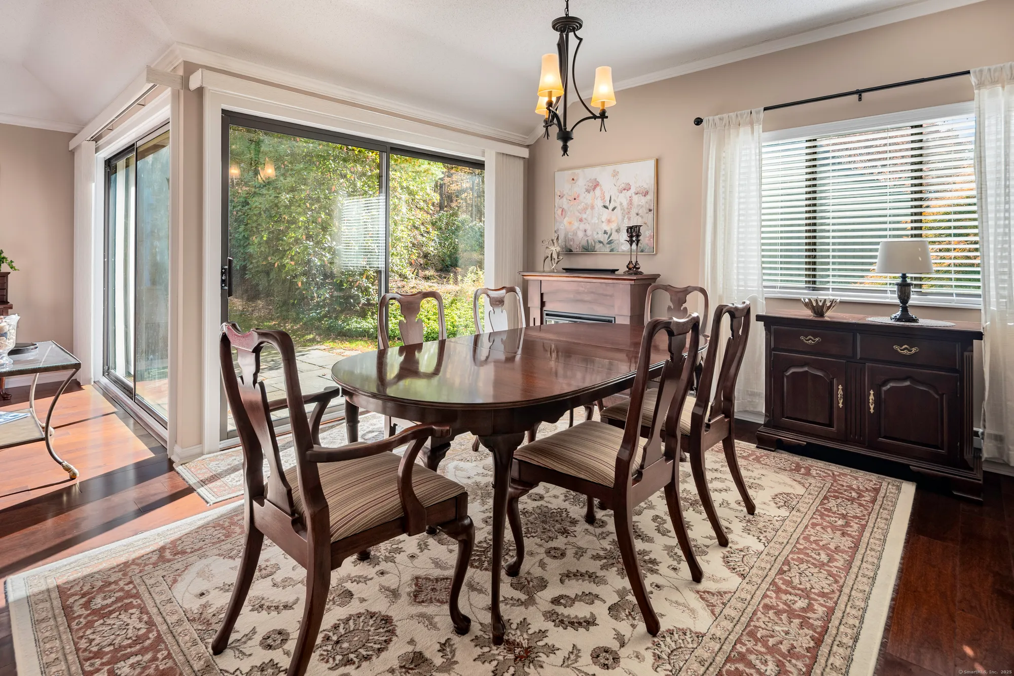 Property Slideshow image 14 of 25 | 7 heritage crst b, Southbury, CT, 06488
