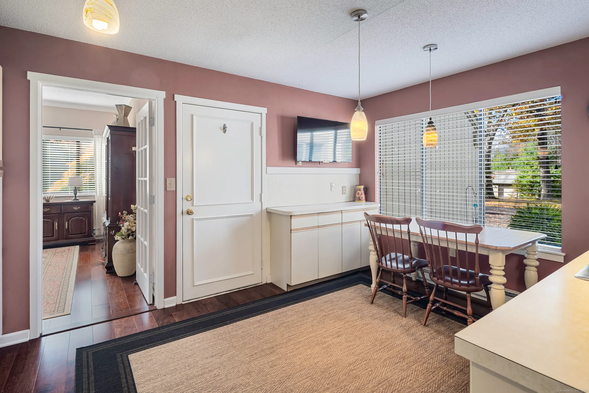 Property Slideshow image 22 of 25 | 7 heritage crst b, Southbury, CT, 06488