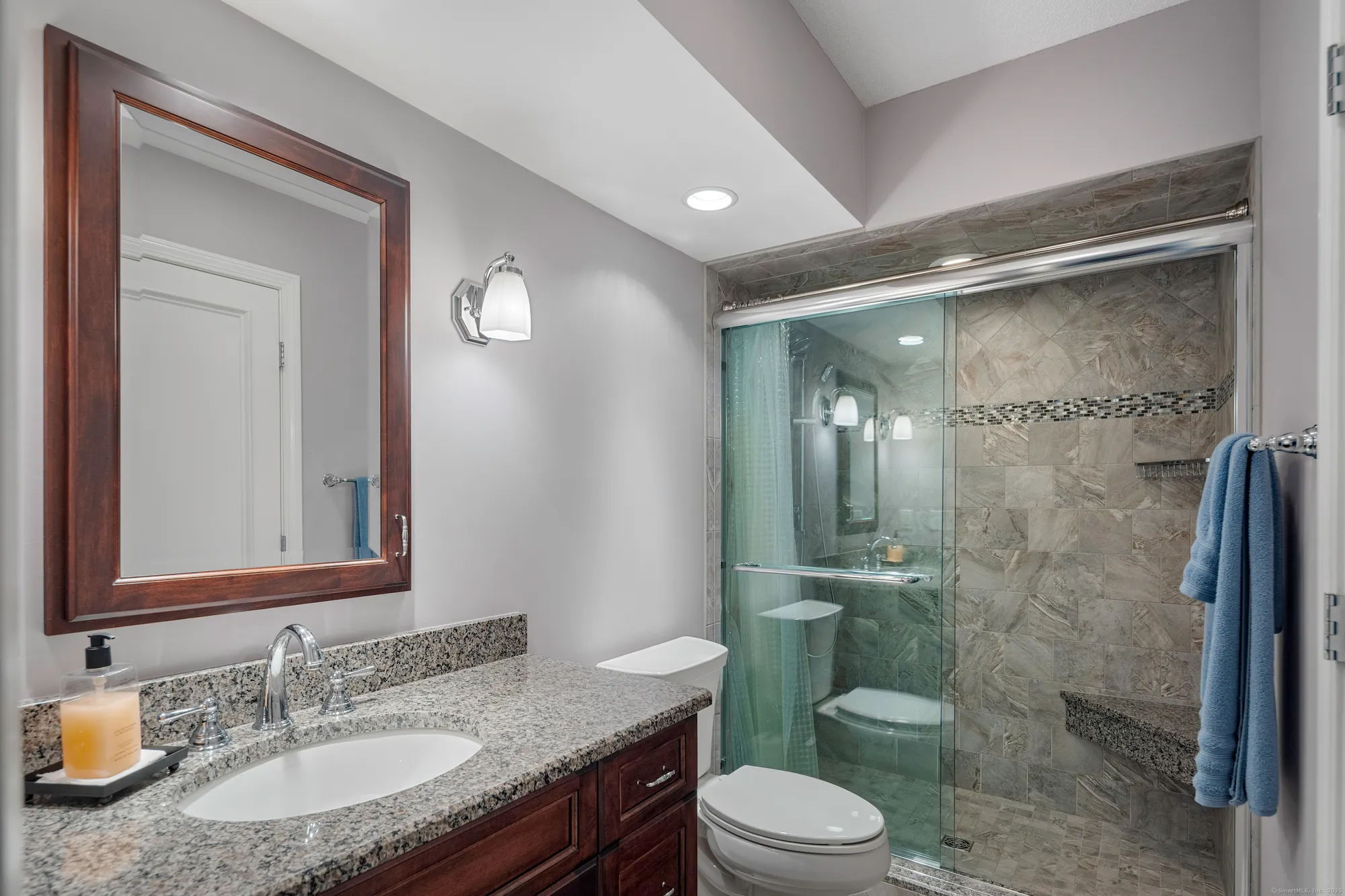 Property Slideshow image 24 of 25 | 7 heritage crst b, Southbury, CT, 06488
