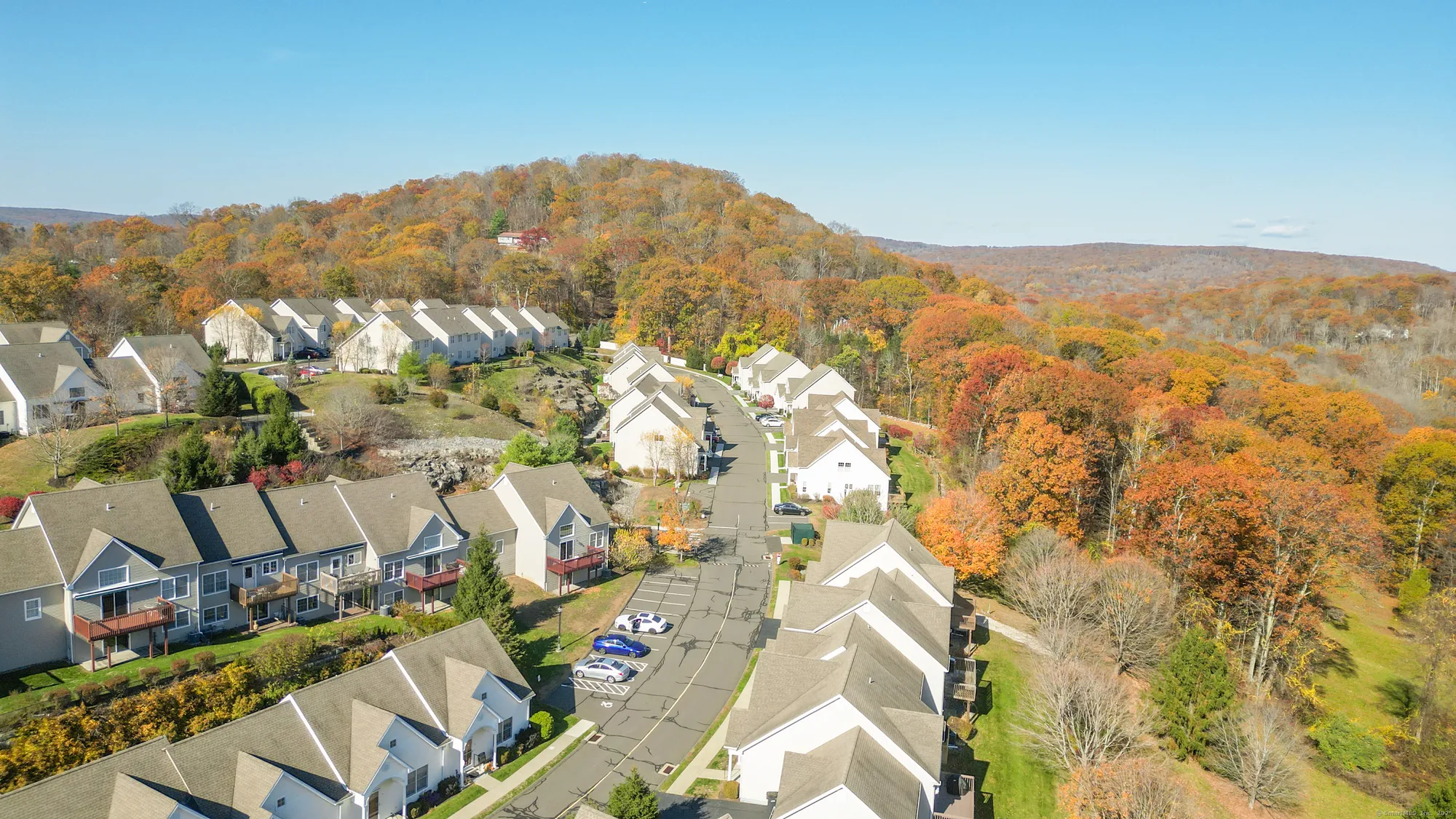 Property Slideshow image 33 of 39 | 12 heron view rd # 12, New Fairfield, CT, 06812