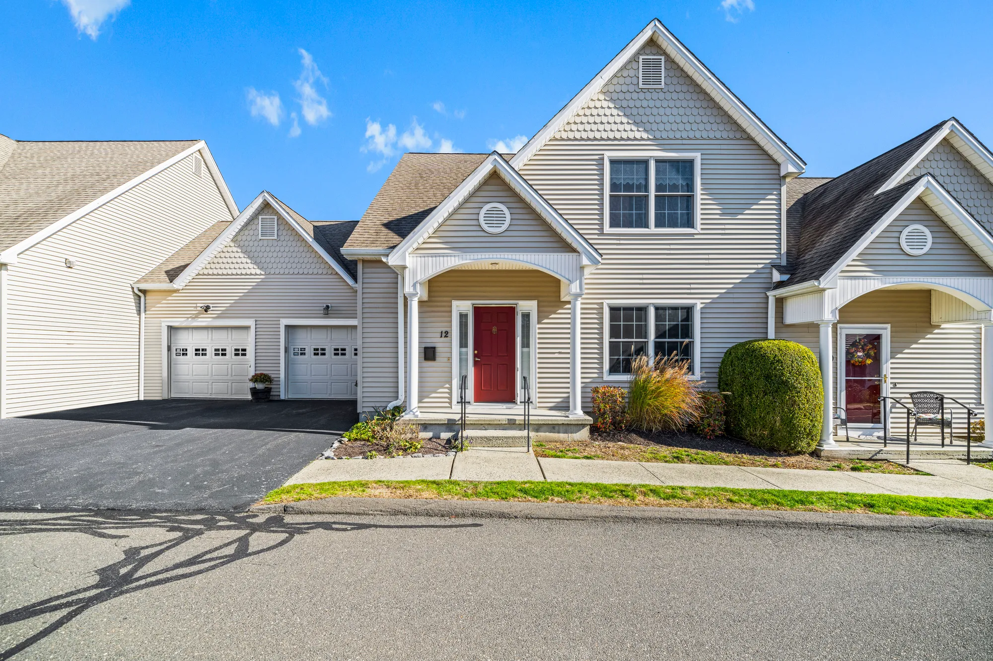 Property Slideshow image 37 of 39 | 12 heron view rd # 12, New Fairfield, CT, 06812